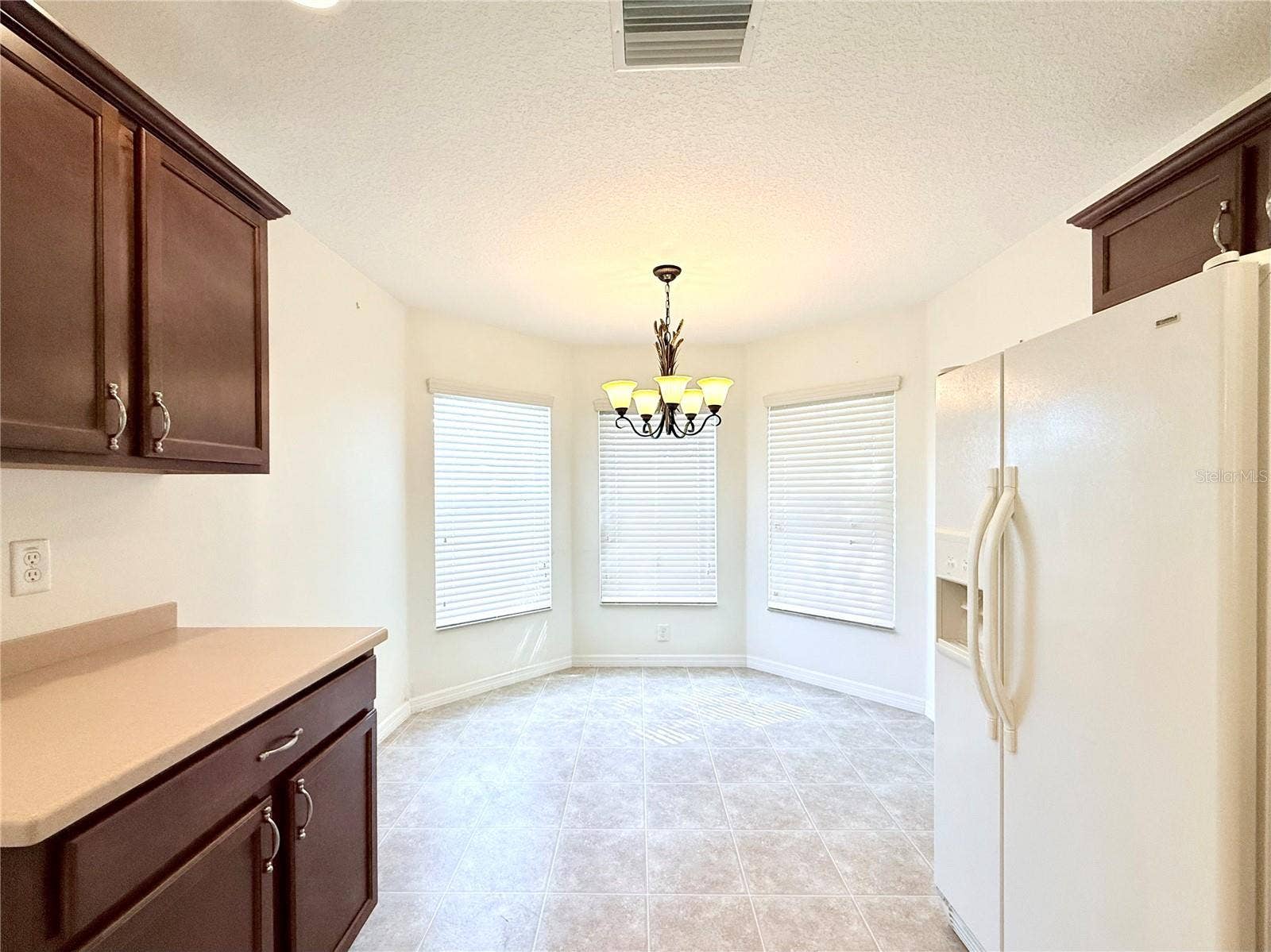 16394 SW 15TH COURT, Ocala, FL 34473