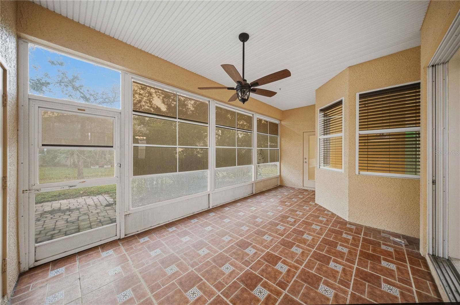 15493 SARATOGA DRIVE, Brooksville, FL 34604 15493 SARATOGA DRIVE, Brooksville, FL 34604
