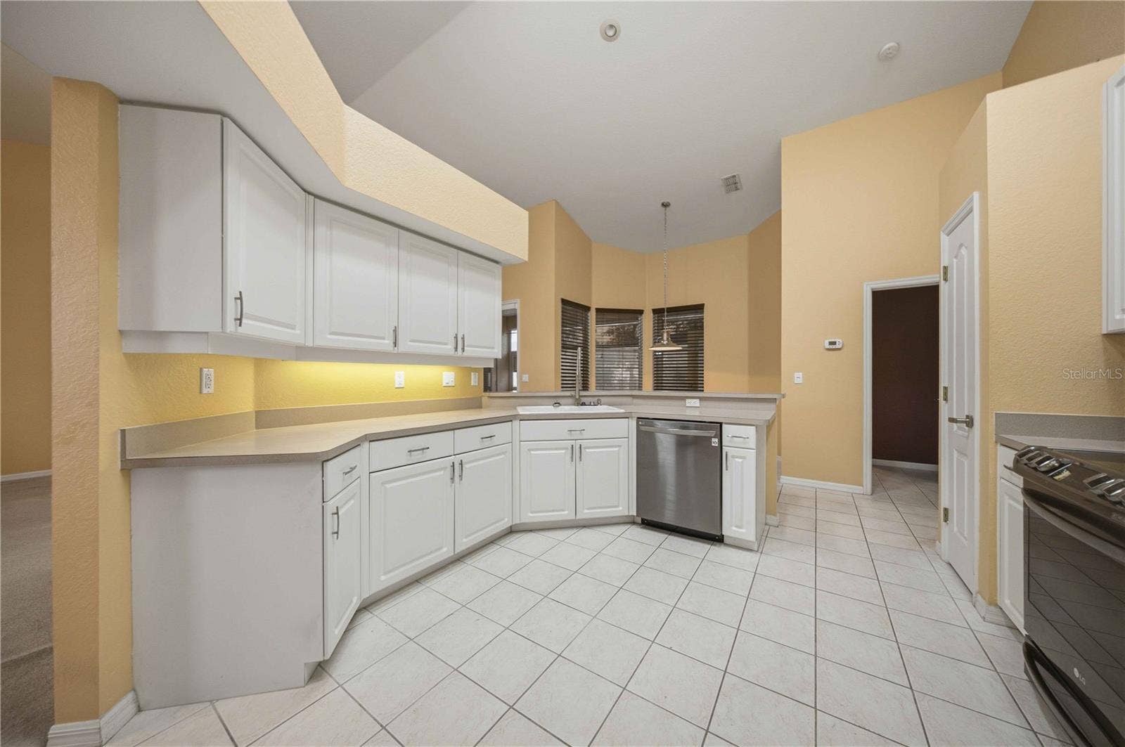 15493 SARATOGA DRIVE, Brooksville, FL 34604 15493 SARATOGA DRIVE, Brooksville, FL 34604