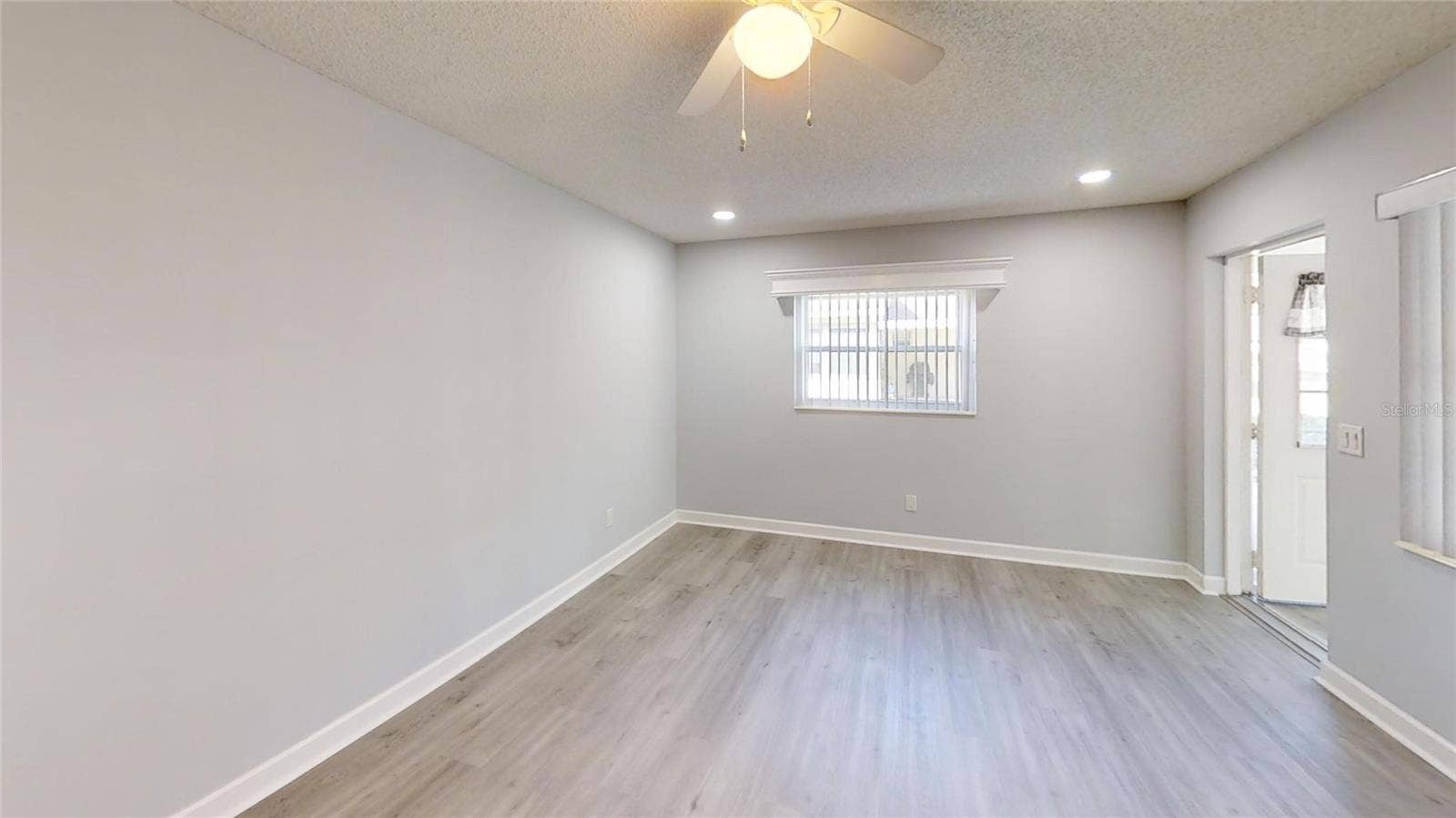 8883 SW 94TH LANE, #G, Ocala, FL 34481 FAMILY ROOM