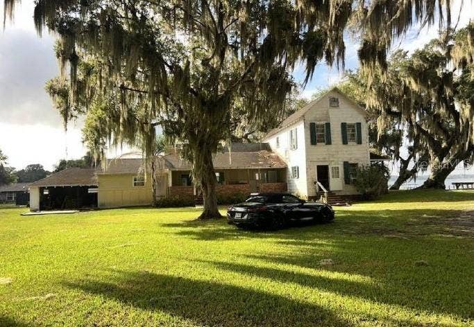 12653 SE 141ST AVENUE ROAD, Ocklawaha, FL 32179 Front view