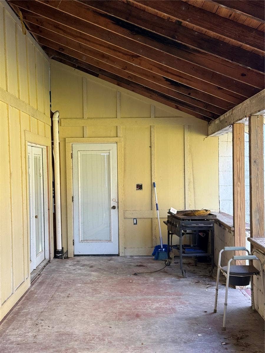 12653 SE 141ST AVENUE ROAD, Ocklawaha, FL 32179 Side porch