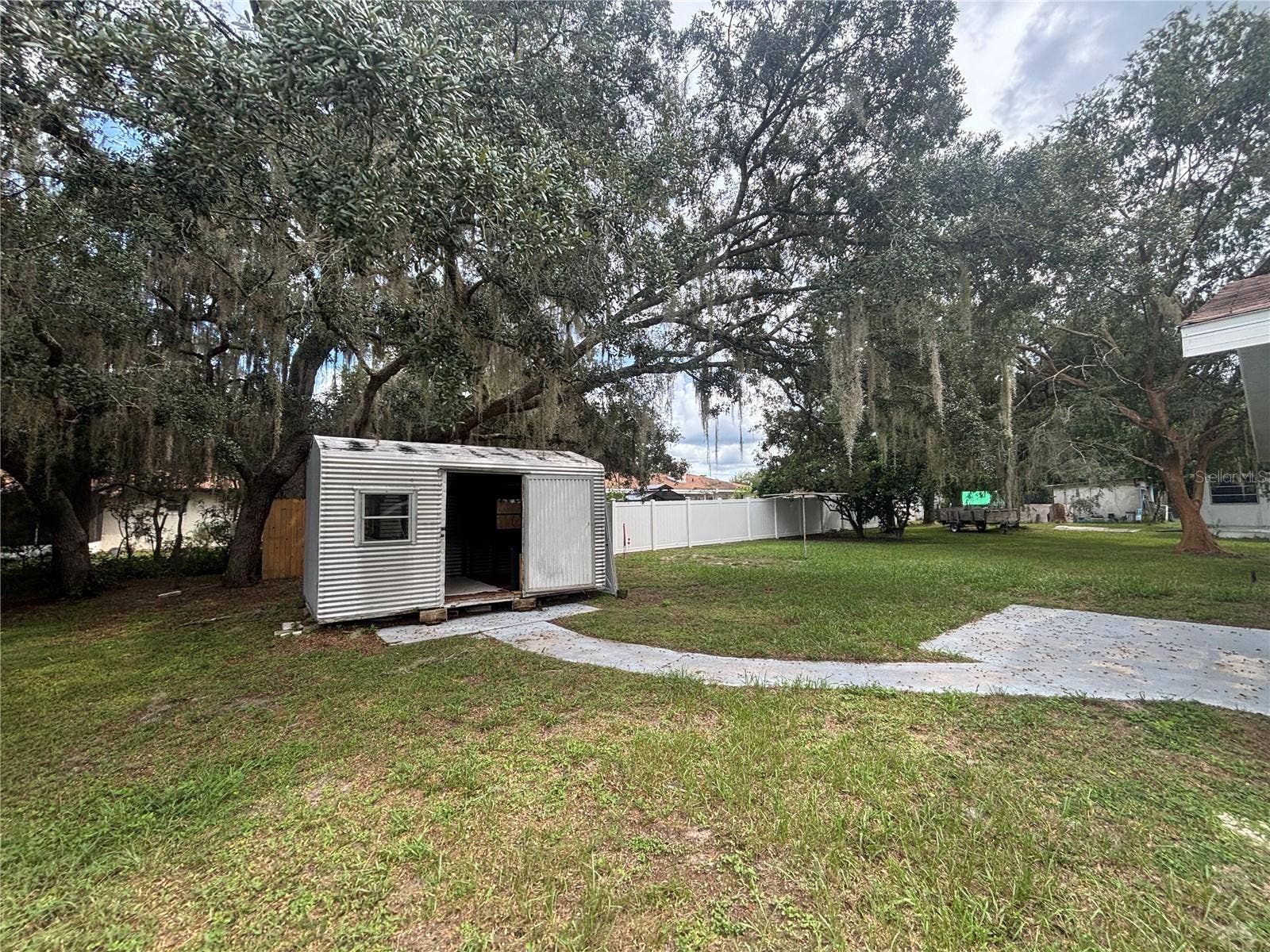 1851 SE 176TH AVENUE, Silver Springs, FL 34488