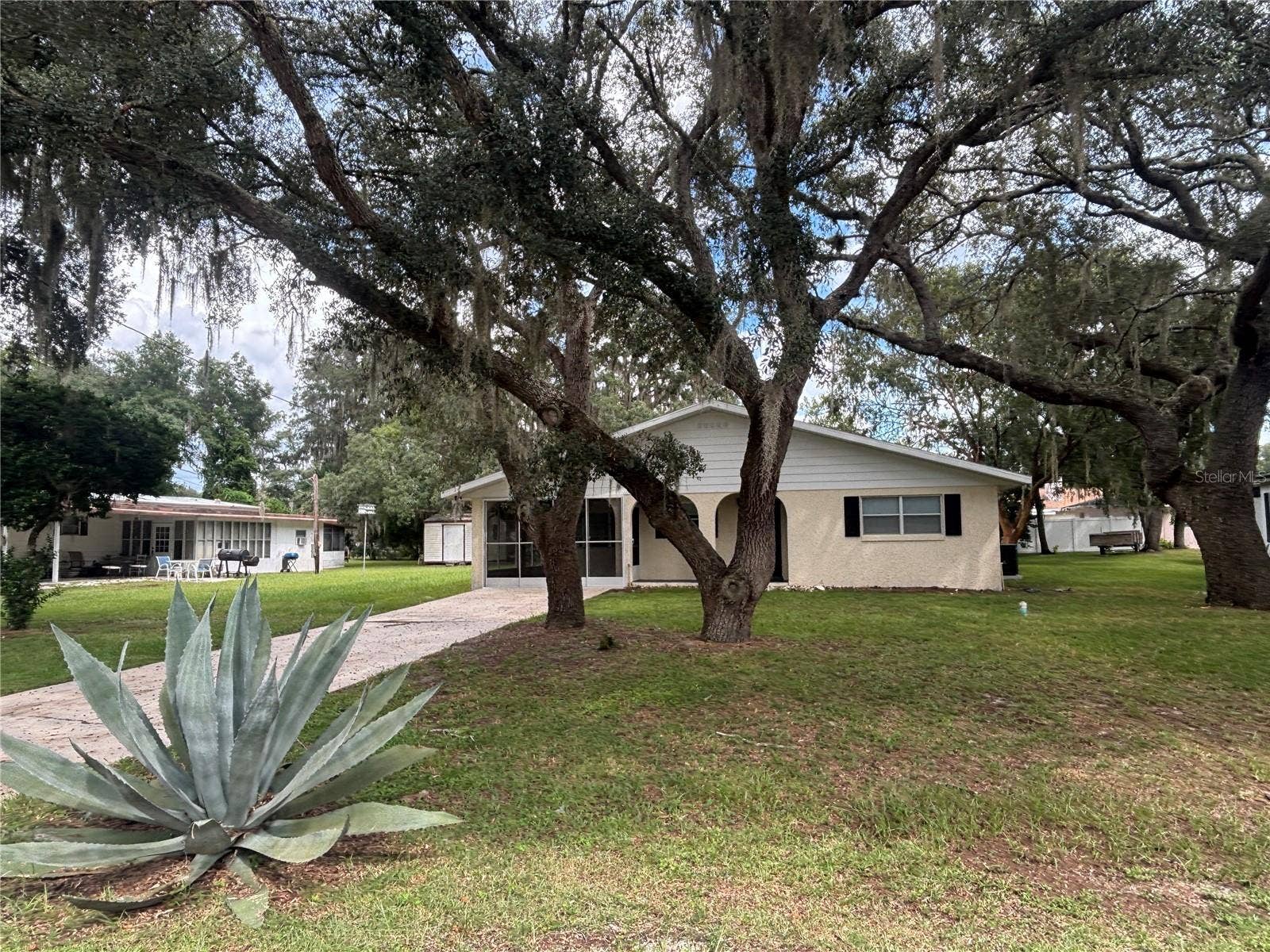 1851 SE 176TH AVENUE, Silver Springs, FL 34488