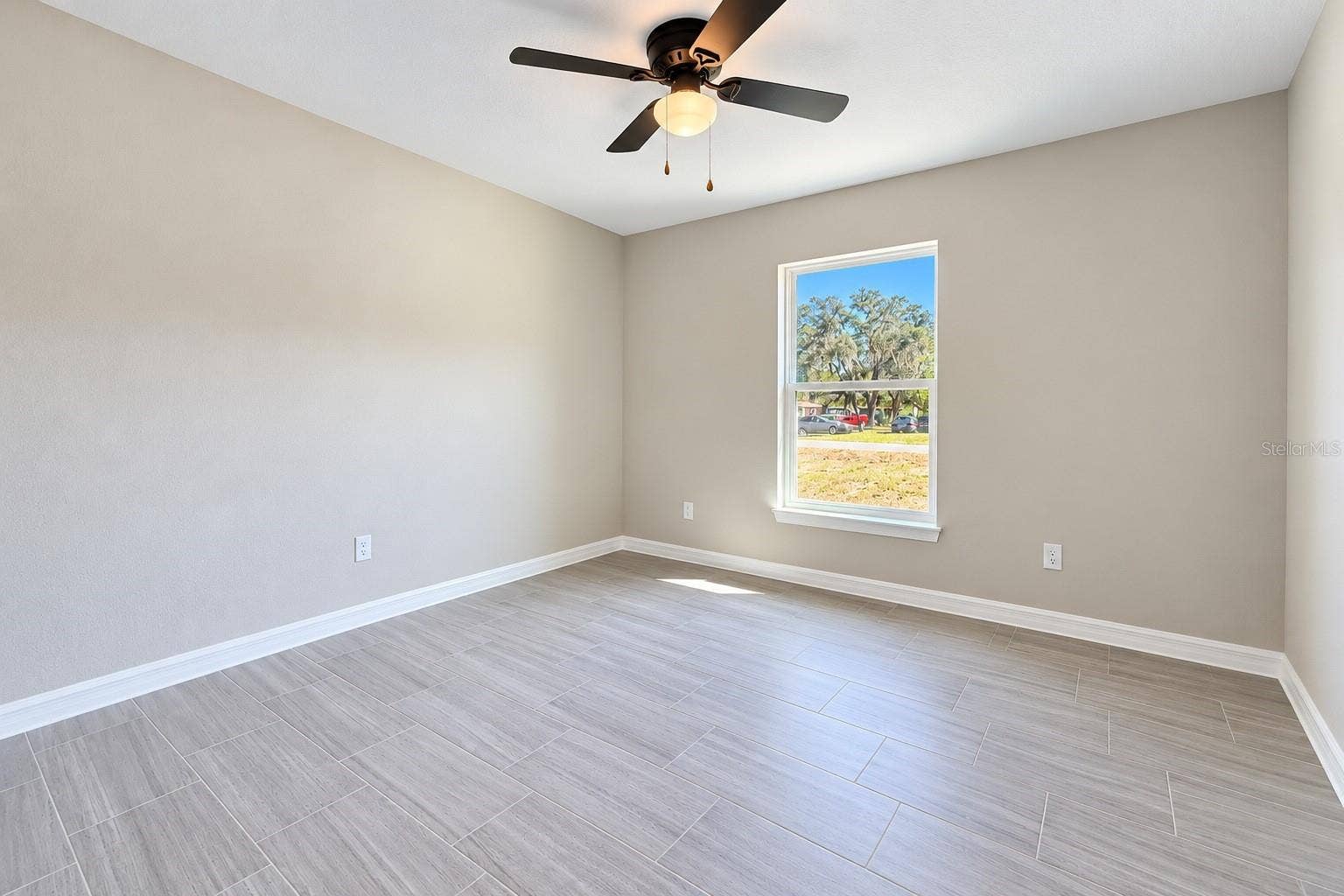 21002 SW CARDINAL AVENUE, Dunnellon, FL 34431
