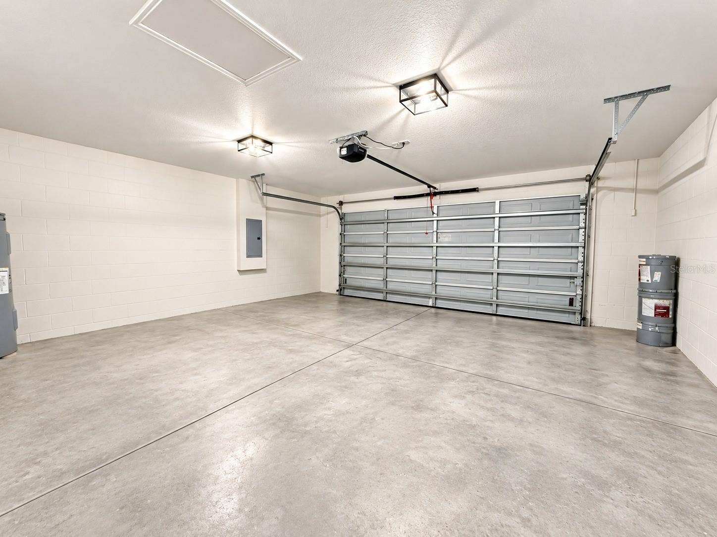 21002 SW CARDINAL AVENUE, Dunnellon, FL 34431