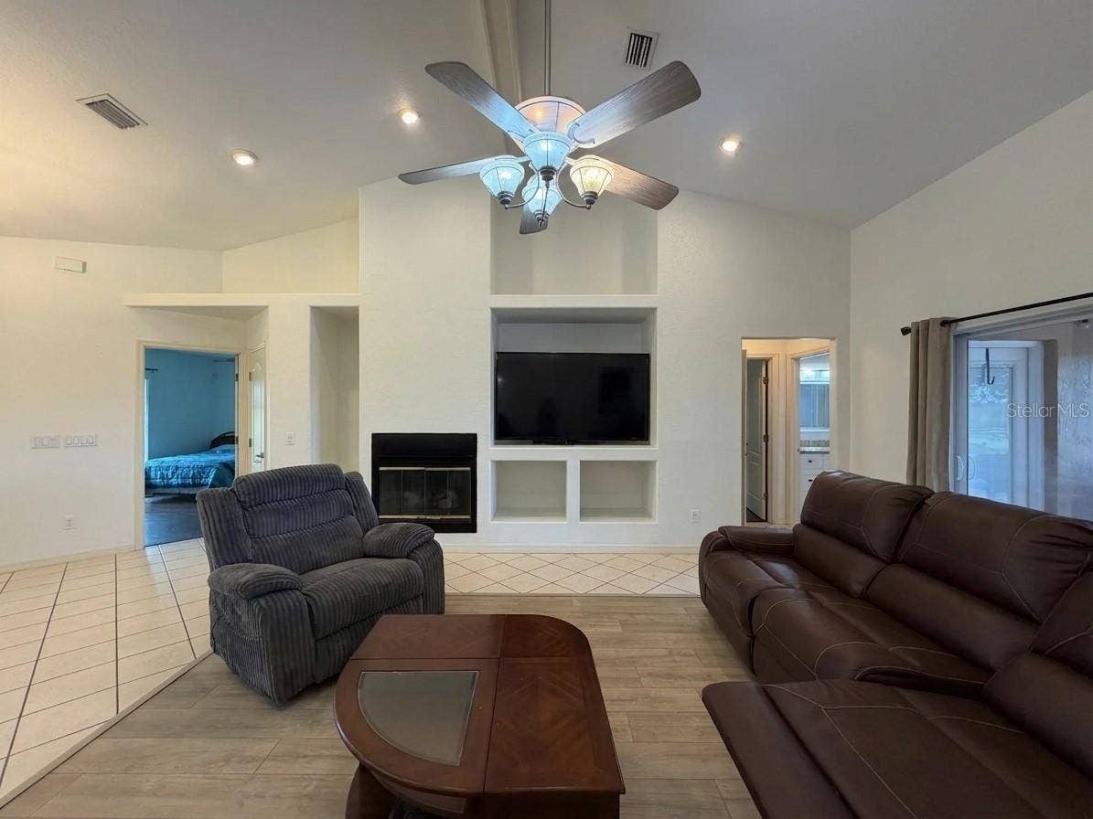 20765 SW 36TH STREET, Dunnellon, FL 34431