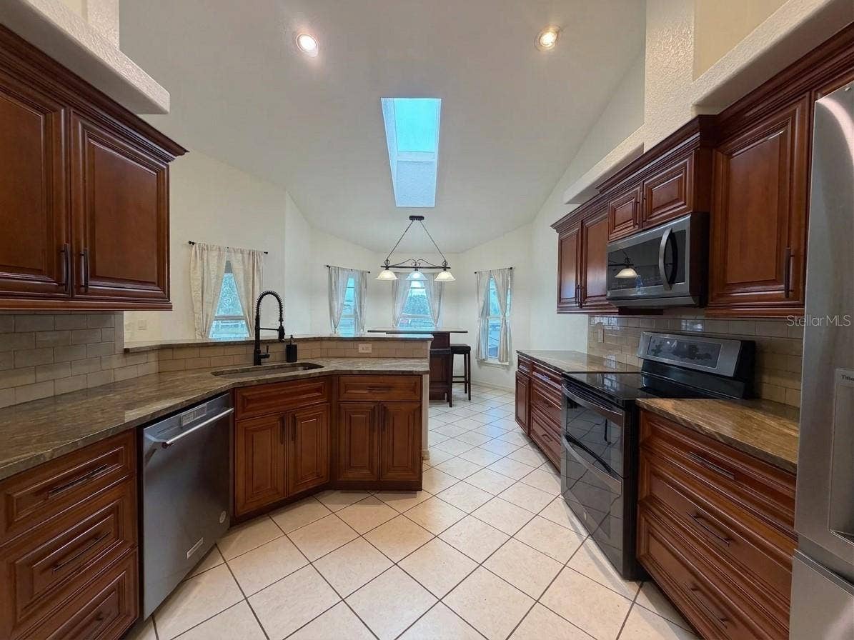 20765 SW 36TH STREET, Dunnellon, FL 34431