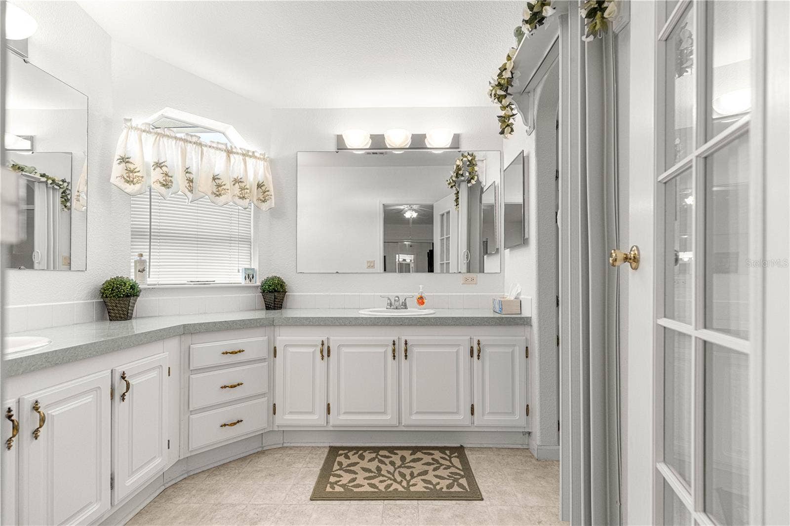 7943 SW 7TH PLACE, Ocala, FL 34474 7943 SW 7TH PLACE, Ocala, FL 34474