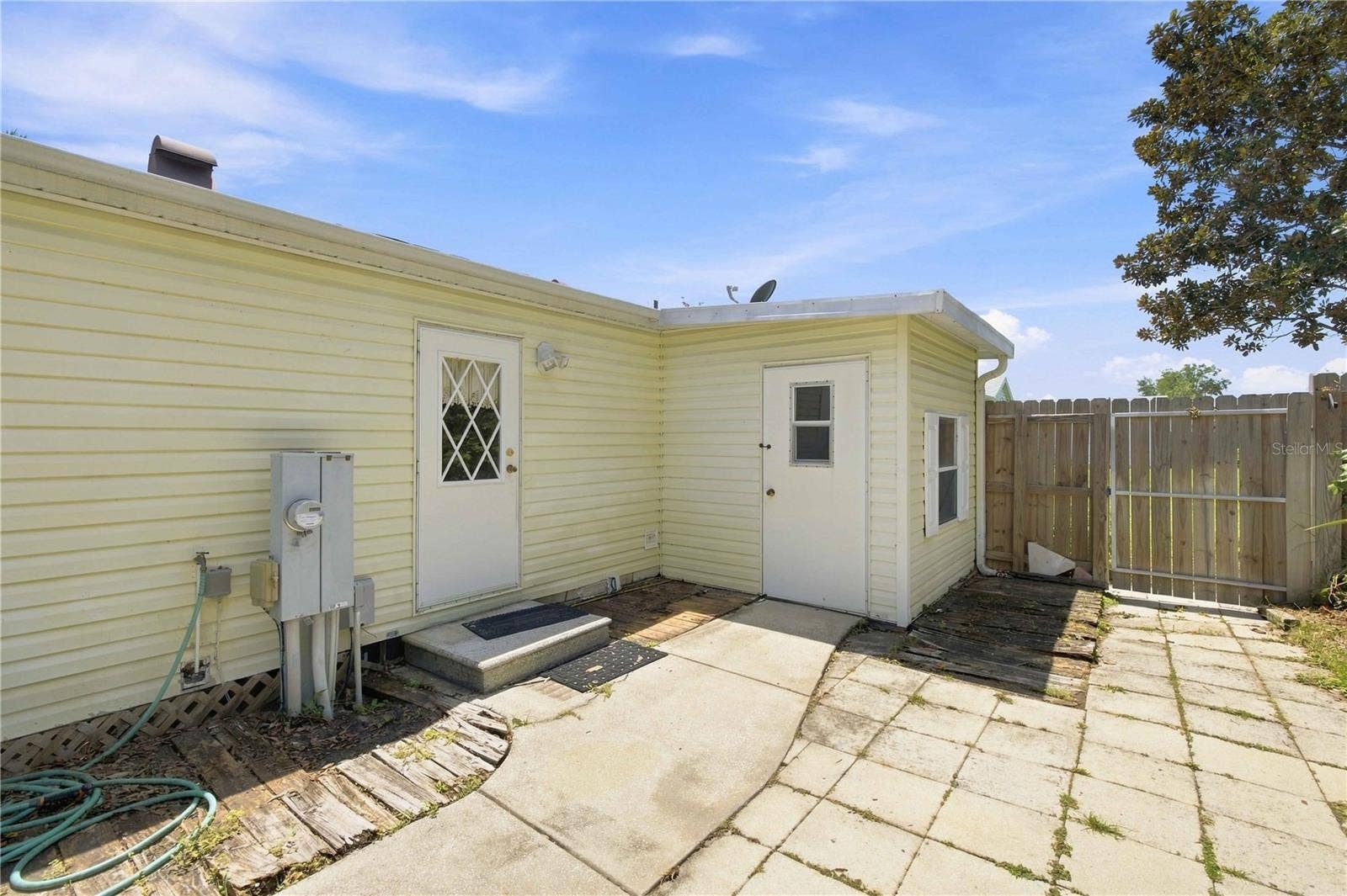 7863 SW 5TH PLACE, Ocala, FL 34474 Rear patio area