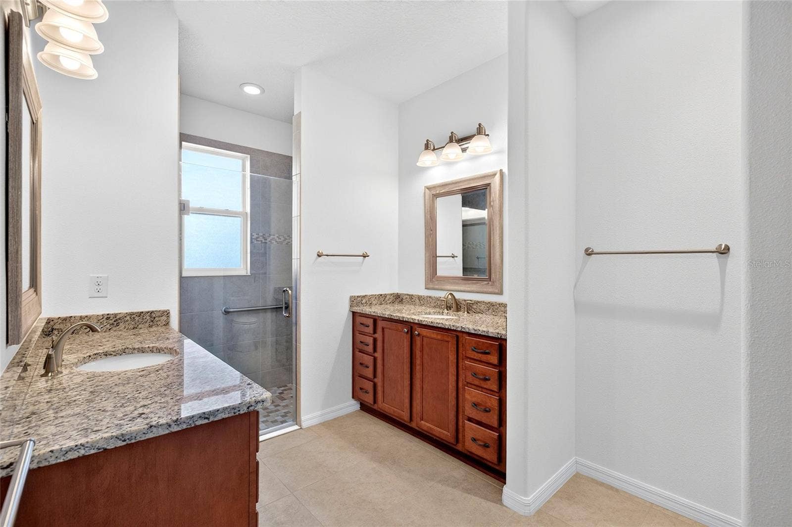 9222 SW 97TH CIRCLE, Ocala, FL 34481 9222 SW 97TH CIRCLE, Ocala, FL 34481