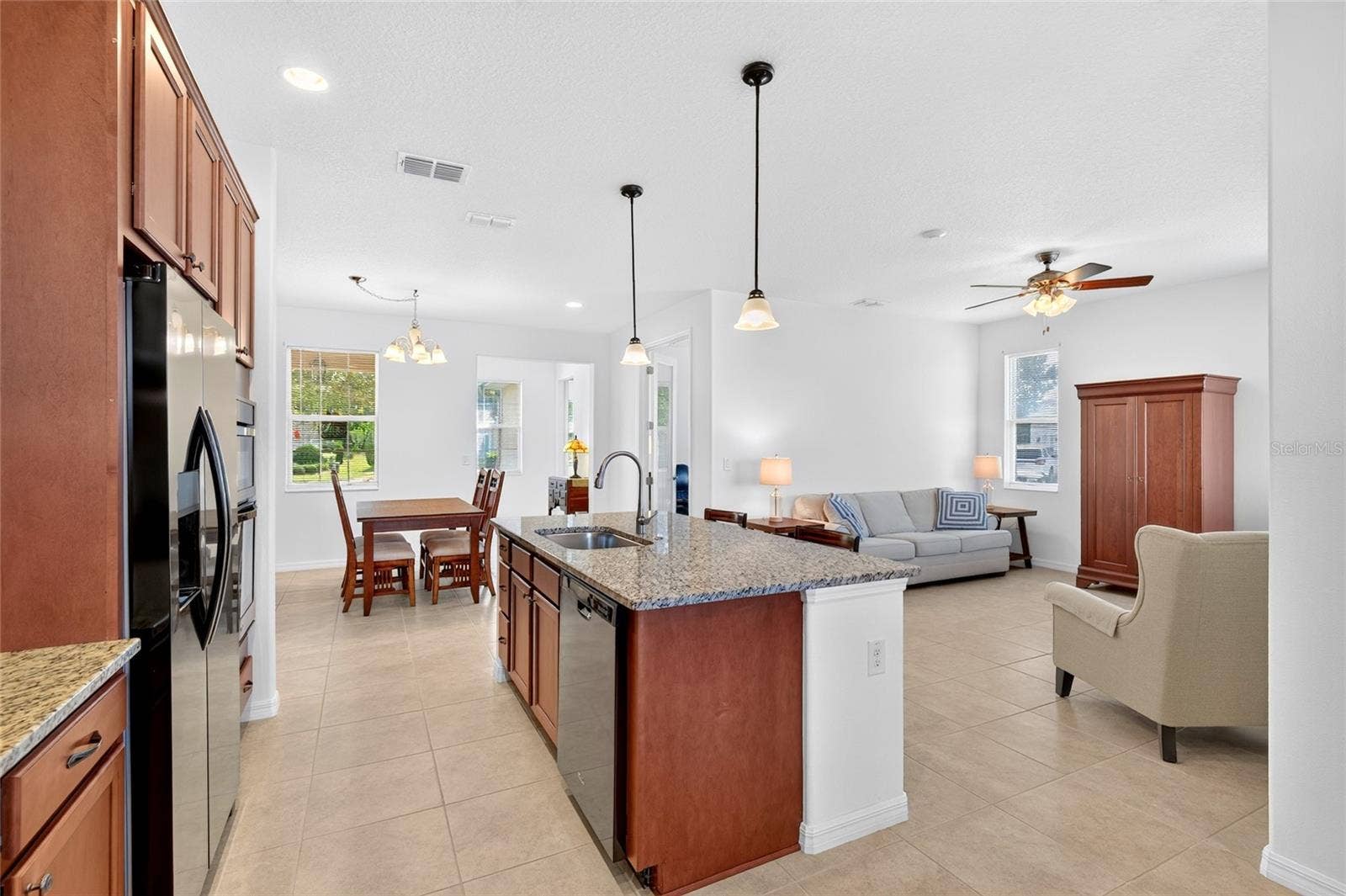 9222 SW 97TH CIRCLE, Ocala, FL 34481 9222 SW 97TH CIRCLE, Ocala, FL 34481