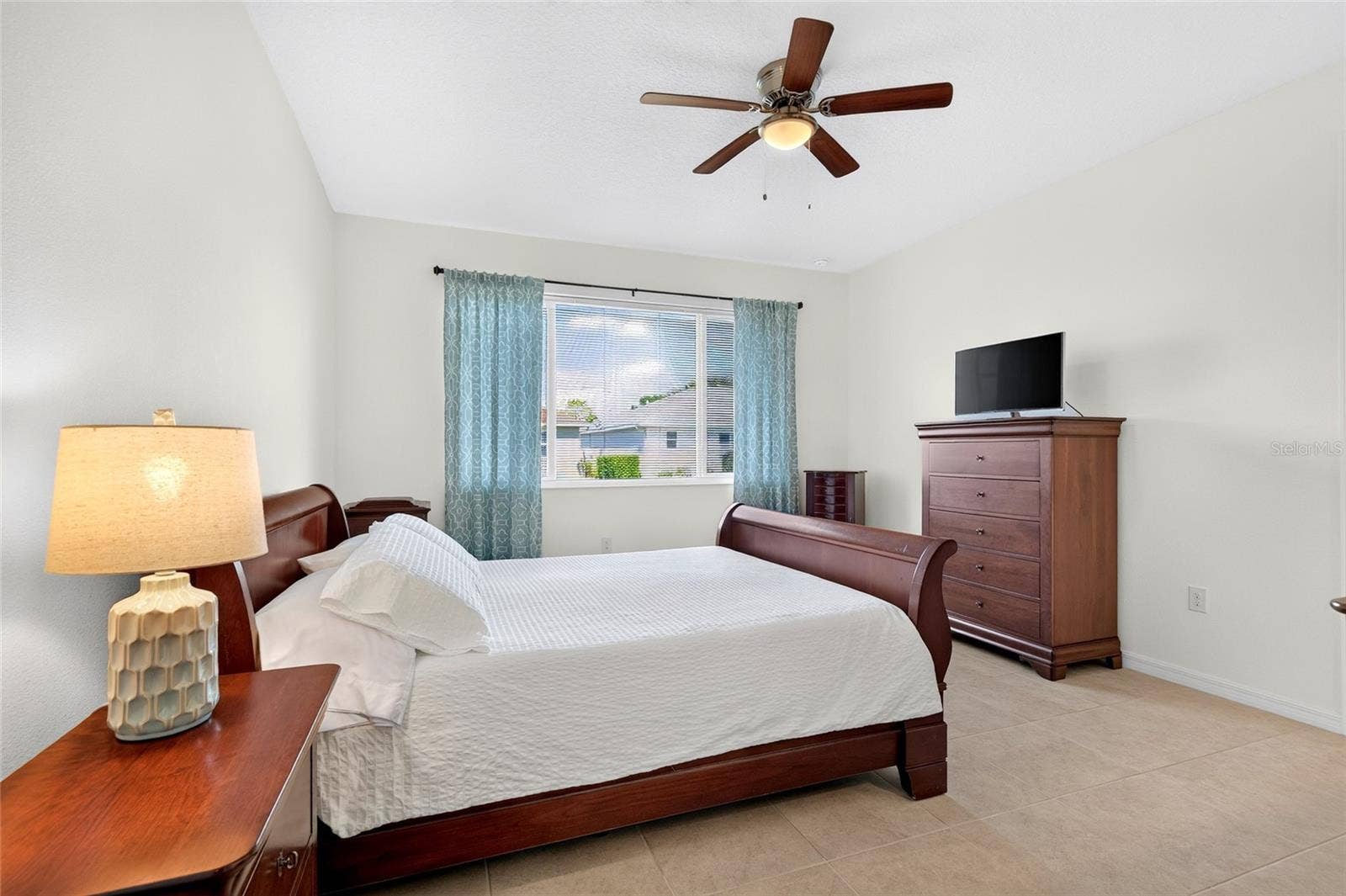 9222 SW 97TH CIRCLE, Ocala, FL 34481 9222 SW 97TH CIRCLE, Ocala, FL 34481