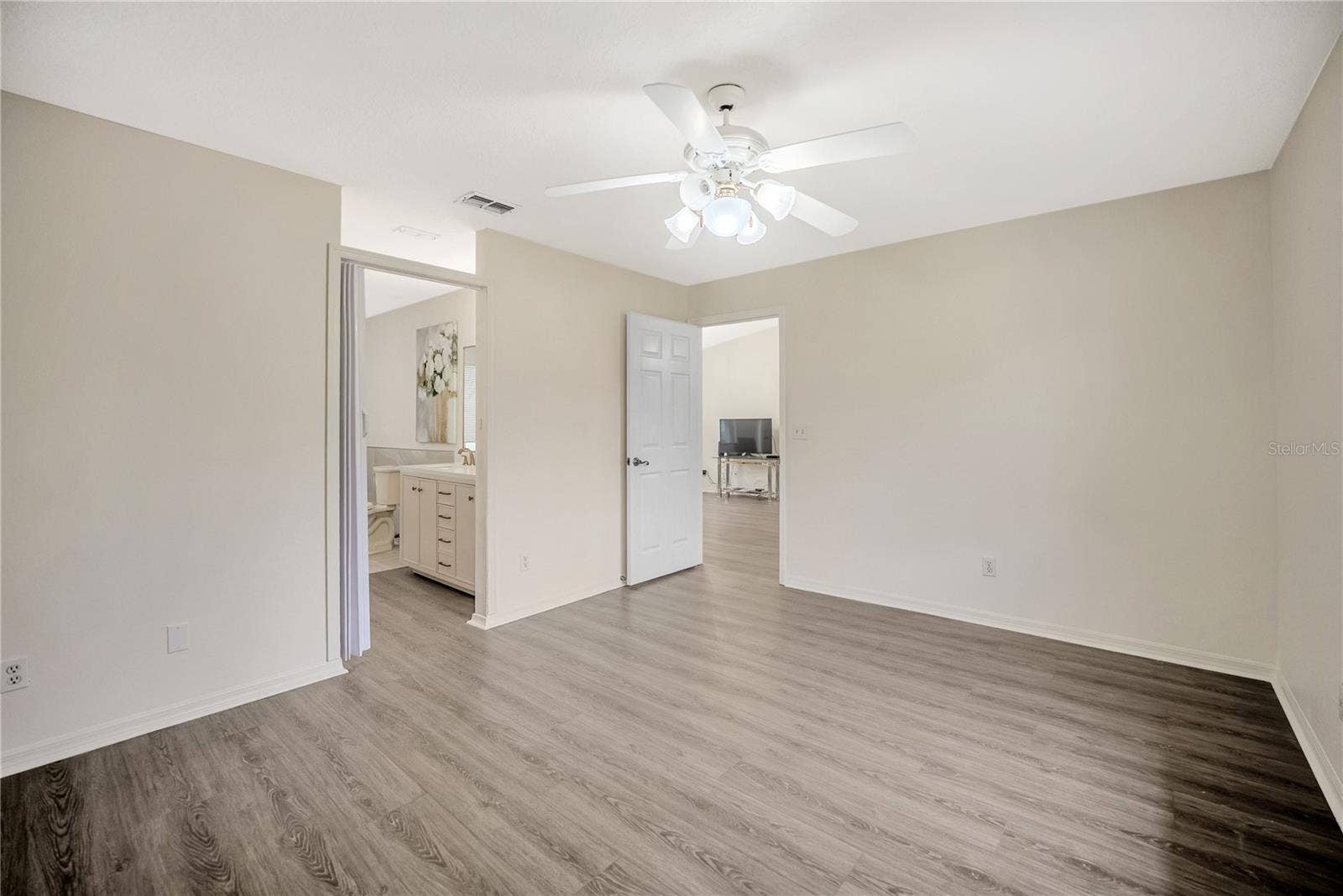10452 SW 62ND TERRACE ROAD, Ocala, FL 34476 10452 SW 62ND TERRACE ROAD, Ocala, FL 34476