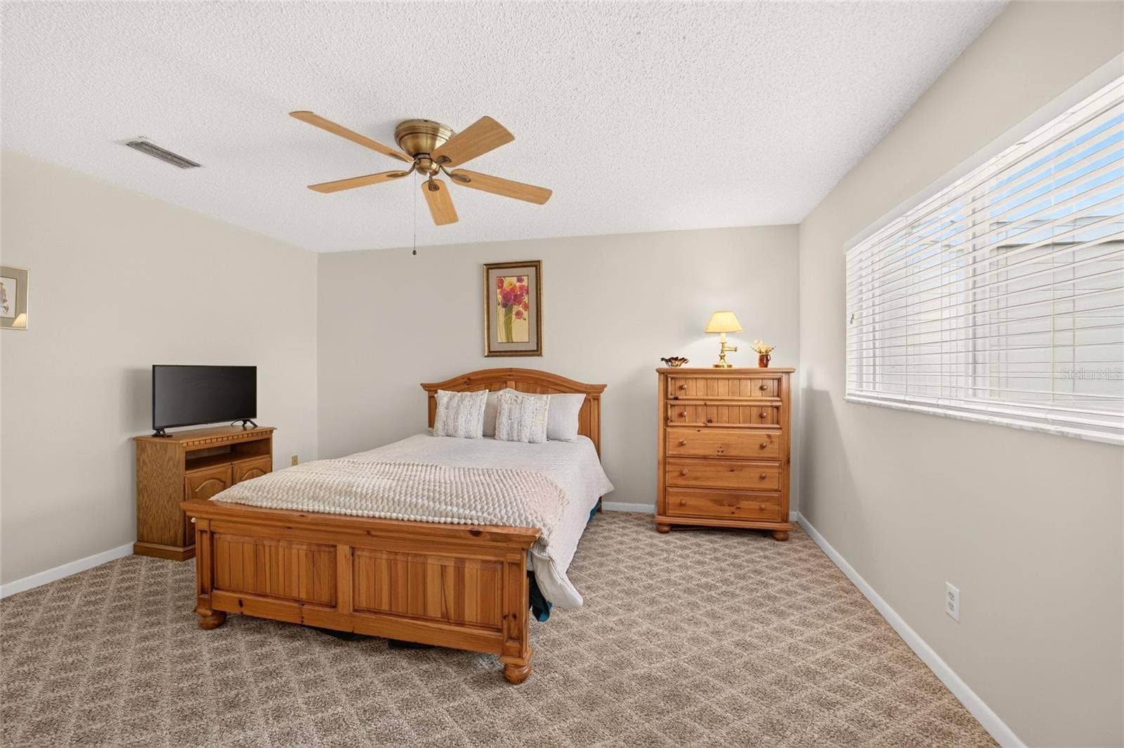 9439 SW 85TH AVE ROAD, Ocala, FL 34481 9439 SW 85TH AVE ROAD, Ocala, FL 34481