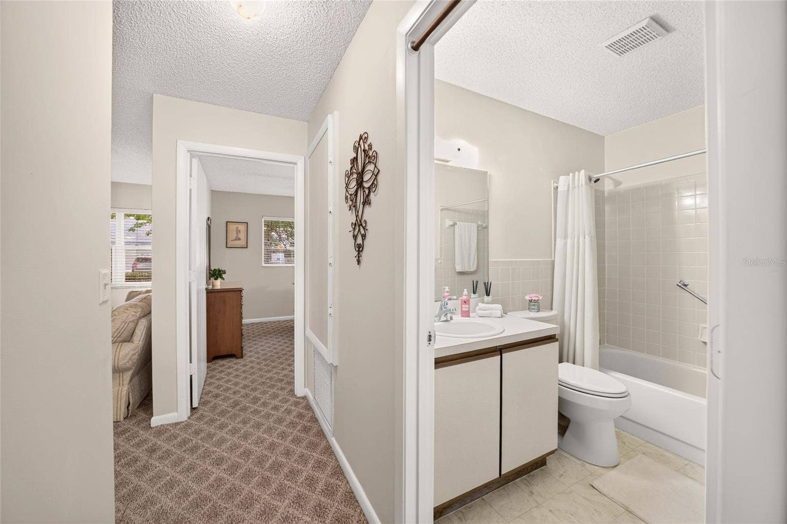 9439 SW 85TH AVE ROAD, Ocala, FL 34481 9439 SW 85TH AVE ROAD, Ocala, FL 34481