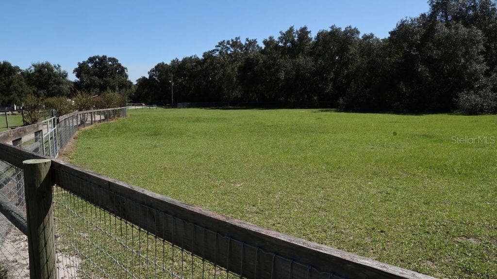 9238 FORT KING ROAD, Dade City, FL 33525 9238 FORT KING ROAD, Dade City, FL 33525