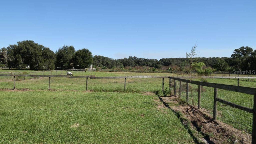 9238 FORT KING ROAD, Dade City, FL 33525 9238 FORT KING ROAD, Dade City, FL 33525
