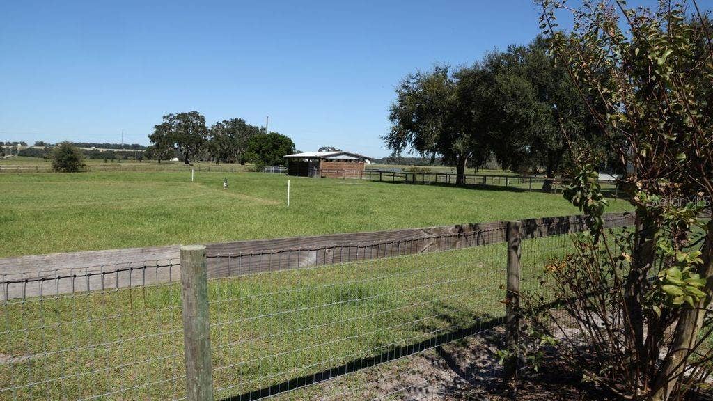 9238 FORT KING ROAD, Dade City, FL 33525 9238 FORT KING ROAD, Dade City, FL 33525