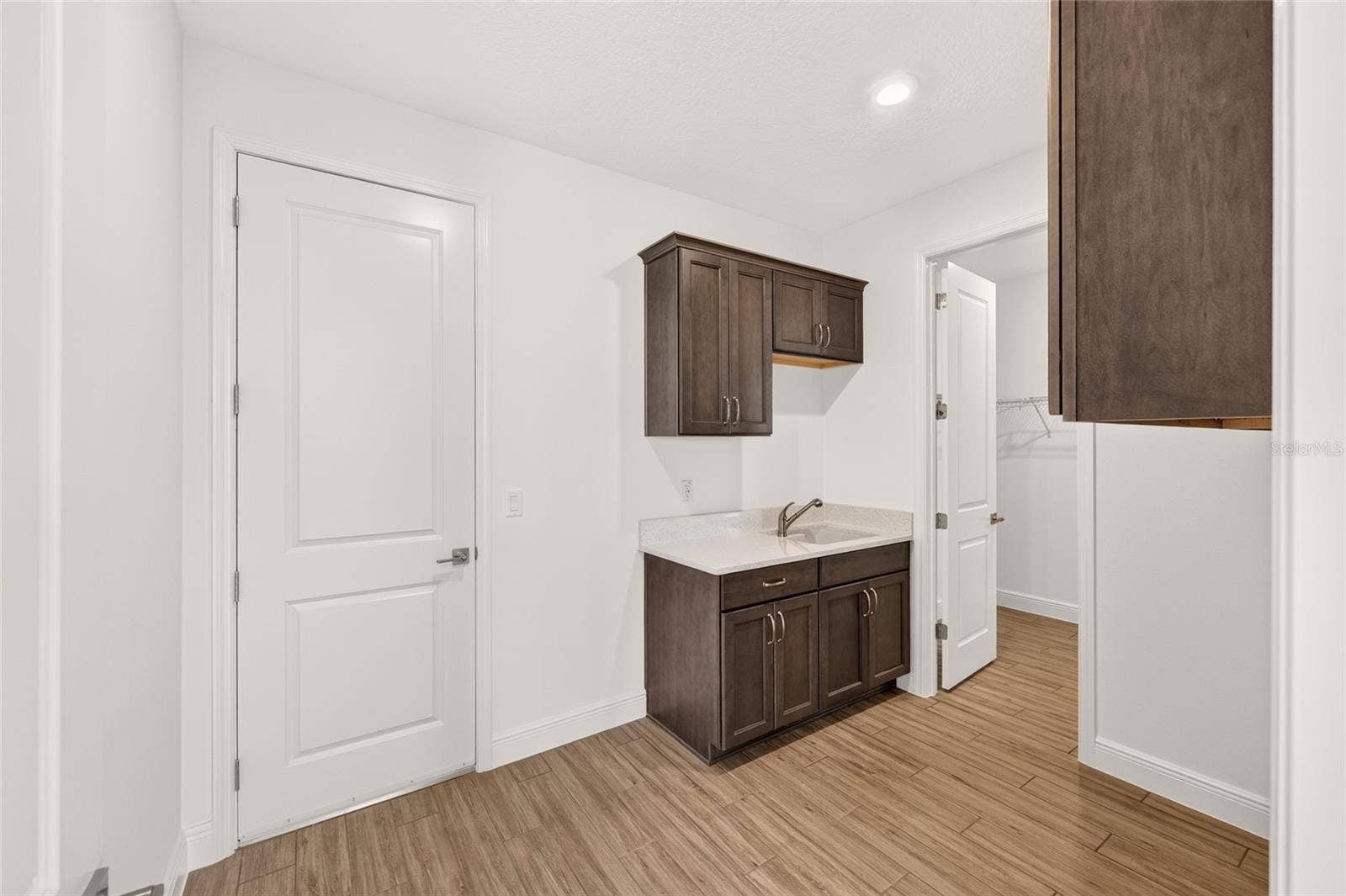 8640 SW 99TH CIRCLE, Ocala, FL 34481 8640 SW 99TH CIRCLE, Ocala, FL 34481