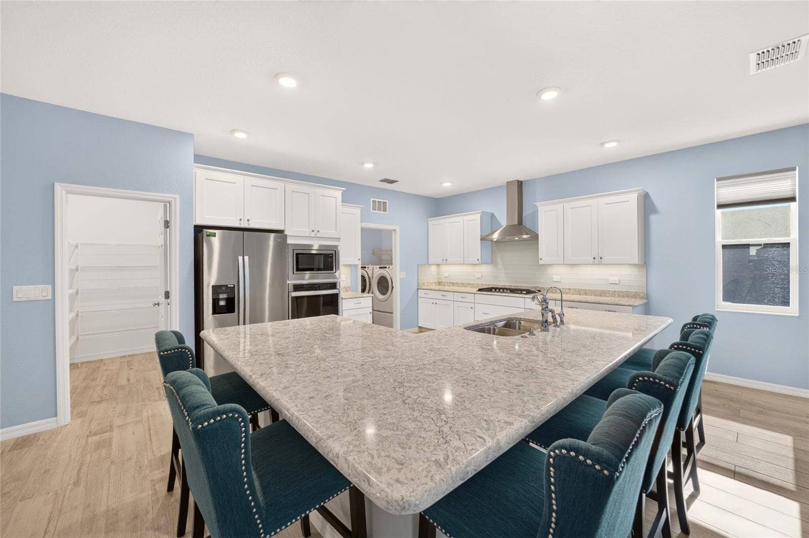 9064 SW 78TH STREET ROAD, Ocala, FL 34481