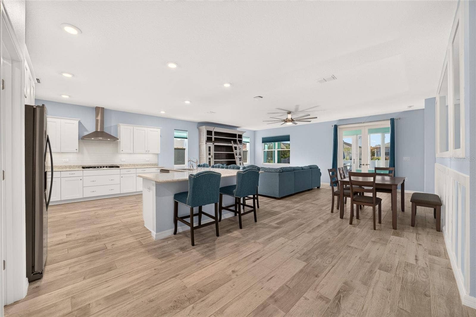 9064 SW 78TH STREET ROAD, Ocala, FL 34481