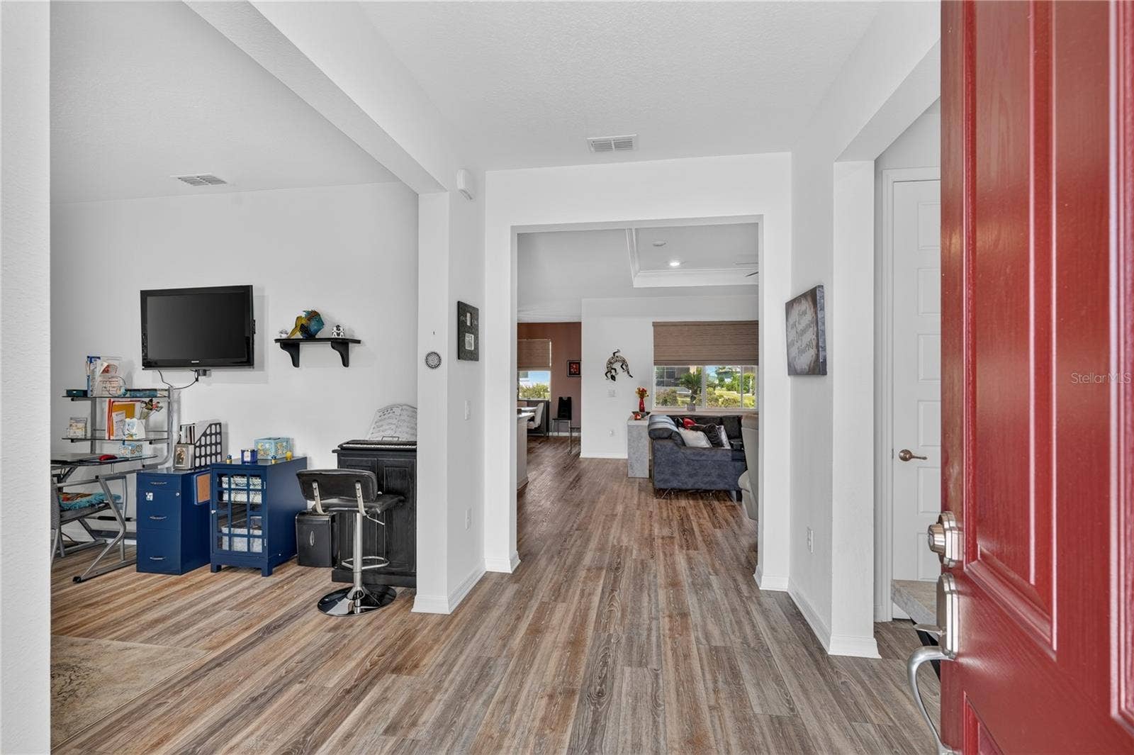 8820 SW 104TH CIRCLE, Ocala, FL 34481 Entry Way