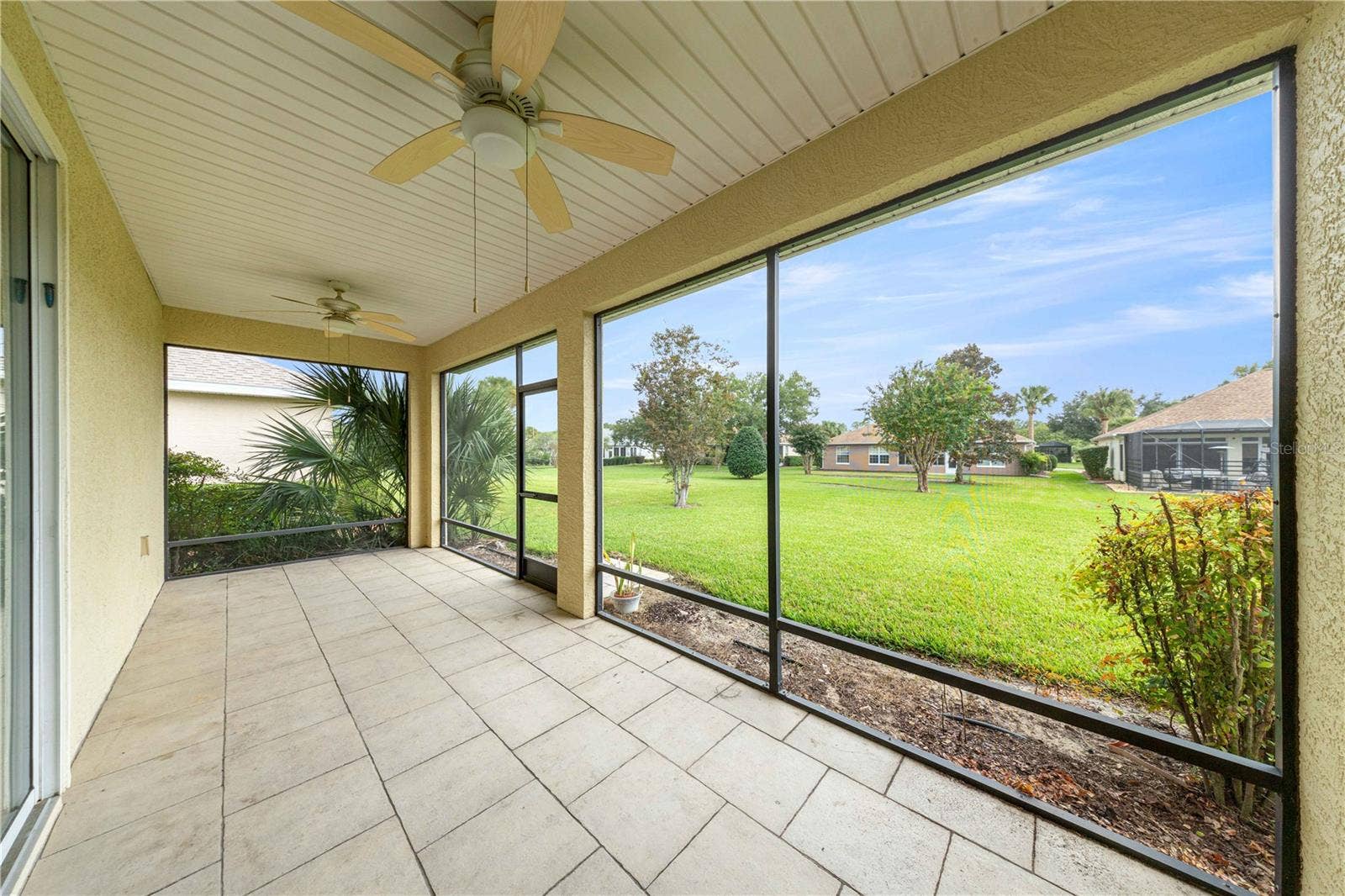 8479 SW 84TH LOOP, Ocala, FL 34481 Screen Enclosed Patio