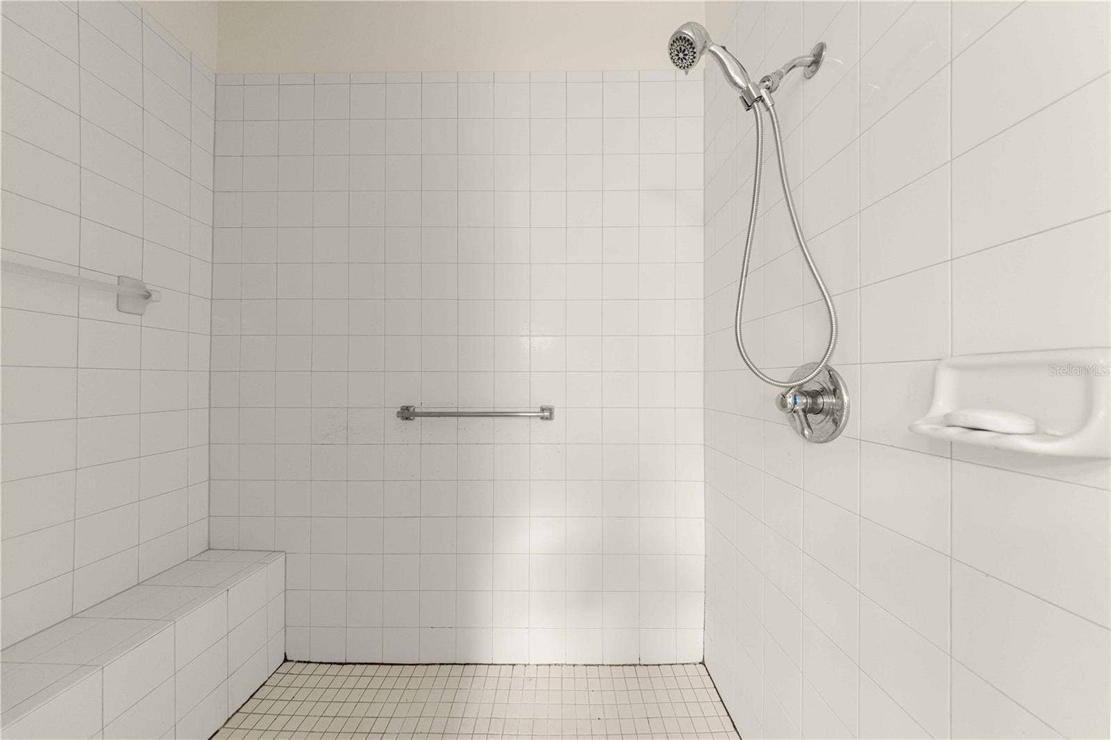 8479 SW 84TH LOOP, Ocala, FL 34481 Primary Bath