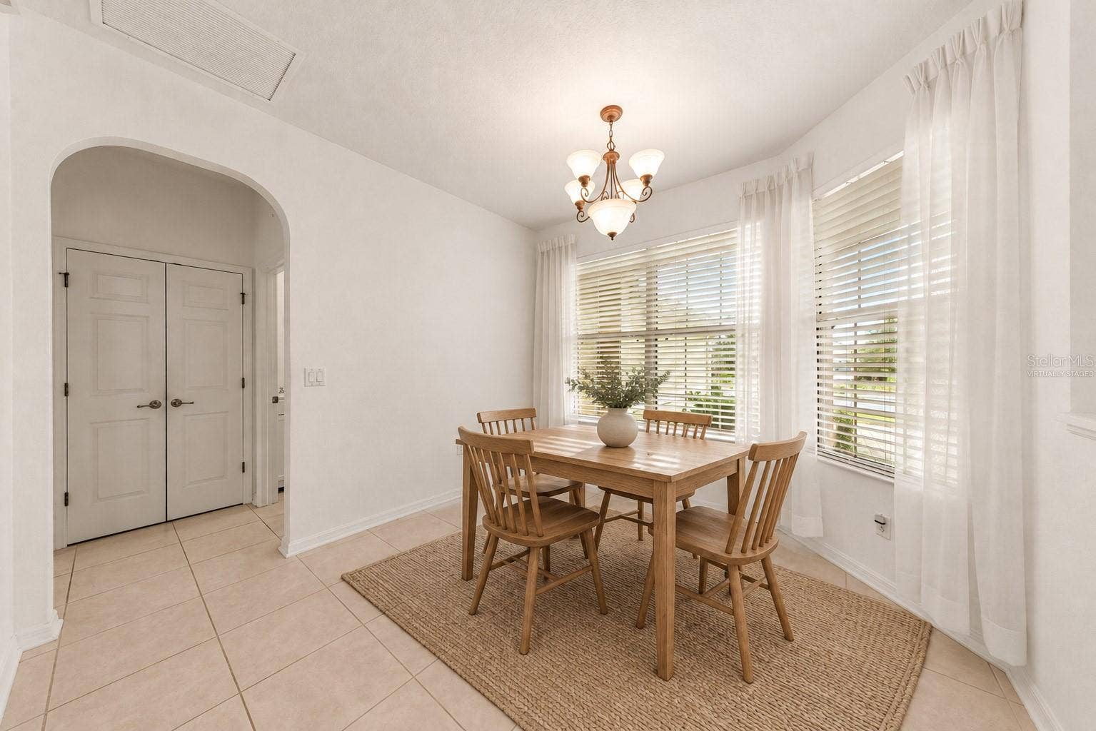 8479 SW 84TH LOOP, Ocala, FL 34481 Dining Room- Virtually Staged