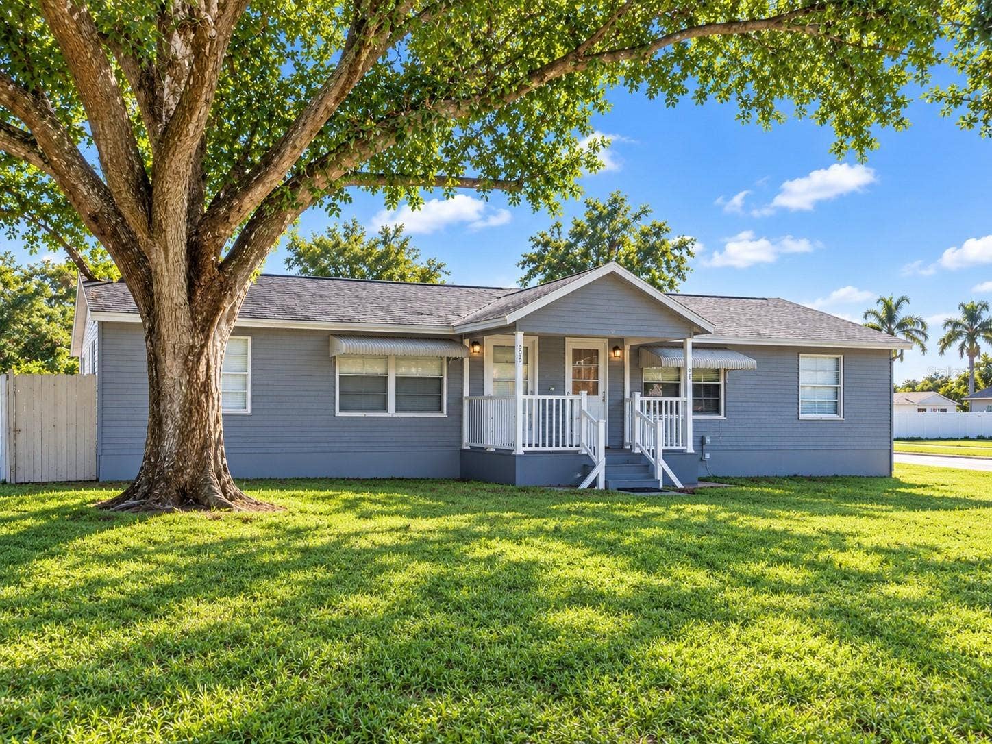 901 JAMAJO BOULEVARD, Orlando, FL 32803