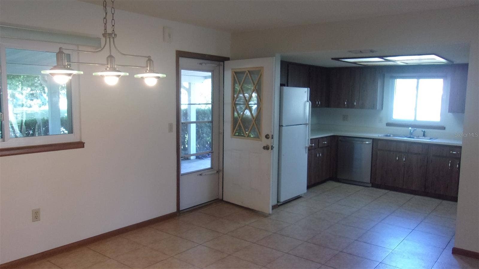 Dining Room to Kitchen