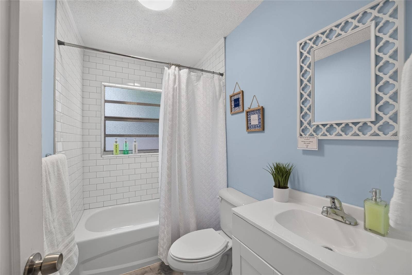 905 NE 4TH STREET, Ocala, FL 34470 905 NE 4TH STREET, Ocala, FL 34470