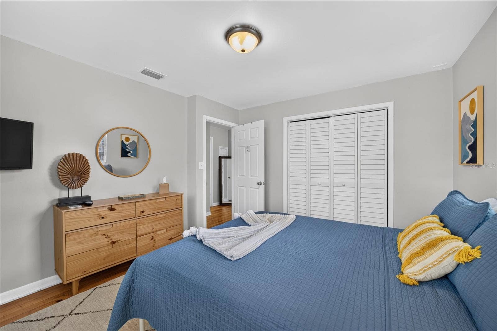 905 NE 4TH STREET, Ocala, FL 34470 905 NE 4TH STREET, Ocala, FL 34470