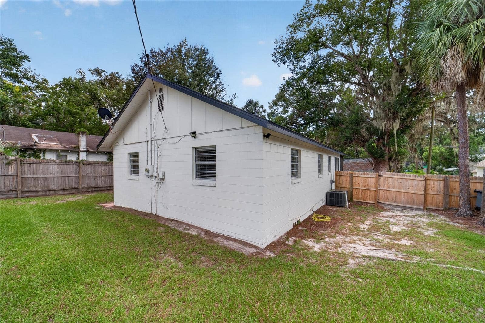 905 NE 4TH STREET, Ocala, FL 34470 905 NE 4TH STREET, Ocala, FL 34470