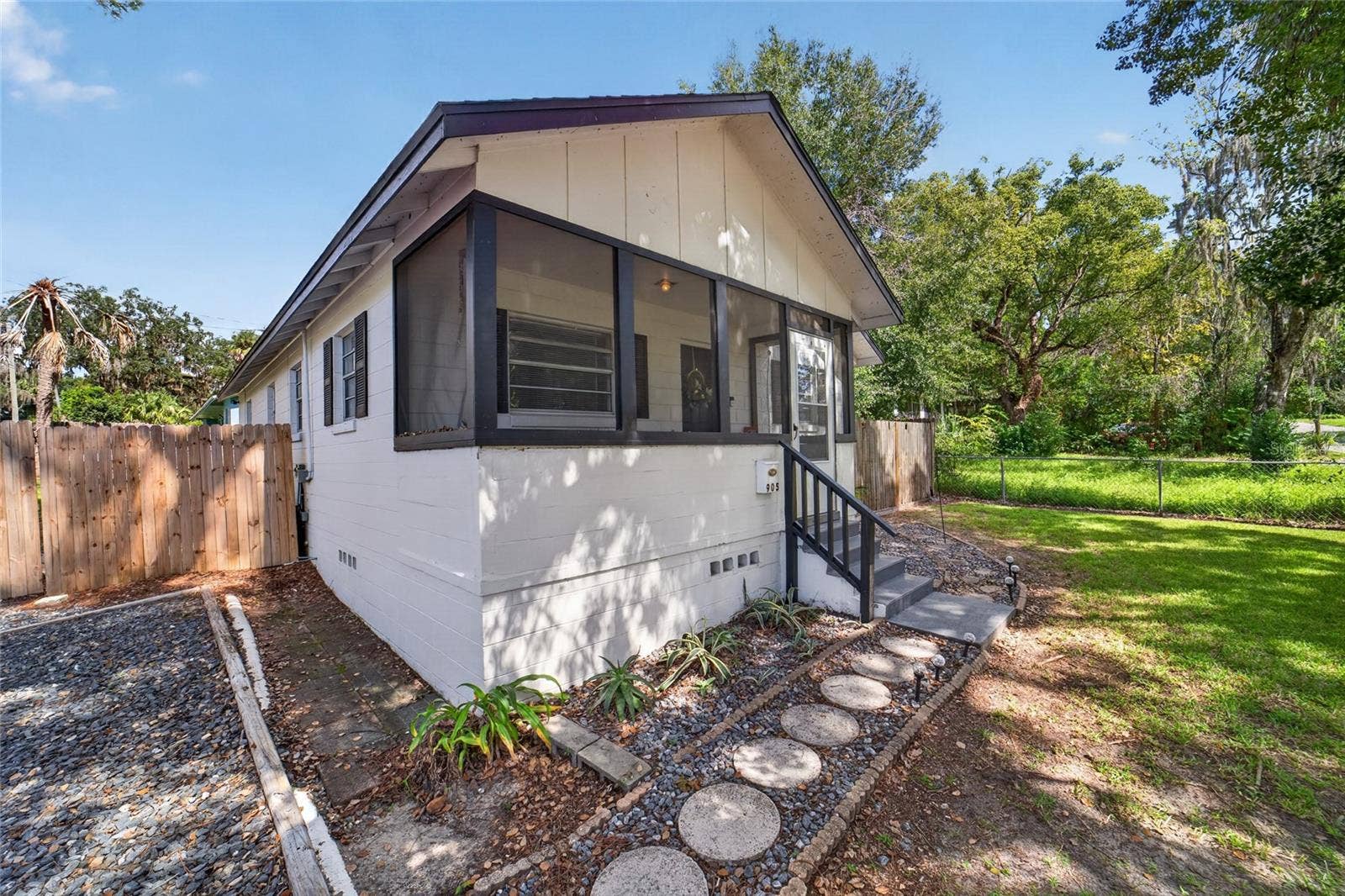905 NE 4TH STREET, Ocala, FL 34470 905 NE 4TH STREET, Ocala, FL 34470