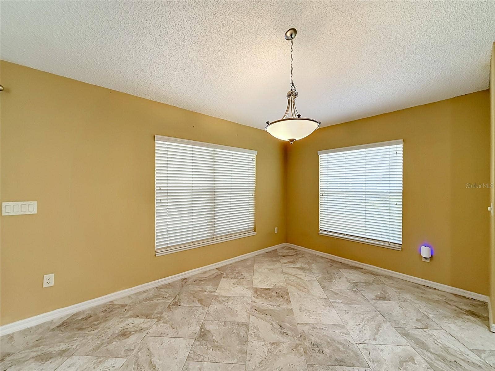 863 CASTLEBERRY CIRCLE, The Villages, FL 32162 863 CASTLEBERRY CIRCLE, The Villages, FL 32162