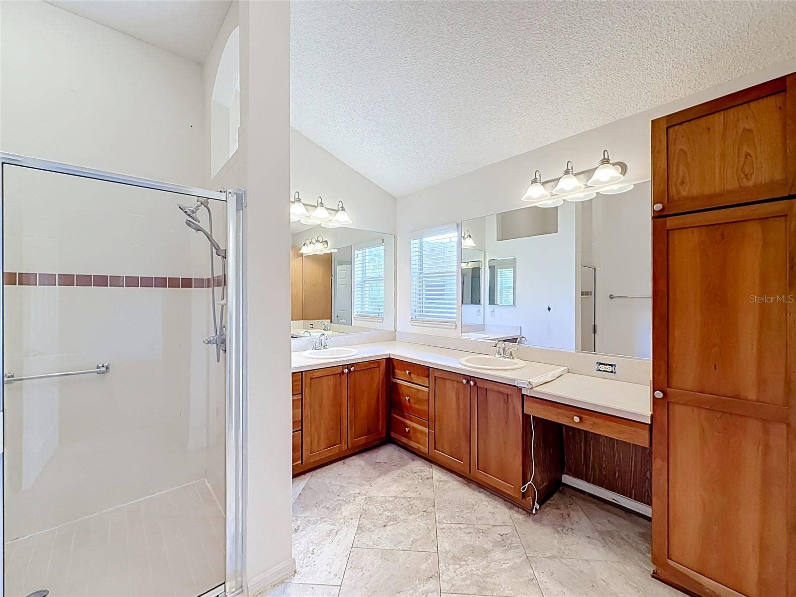 863 CASTLEBERRY CIRCLE, The Villages, FL 32162 863 CASTLEBERRY CIRCLE, The Villages, FL 32162