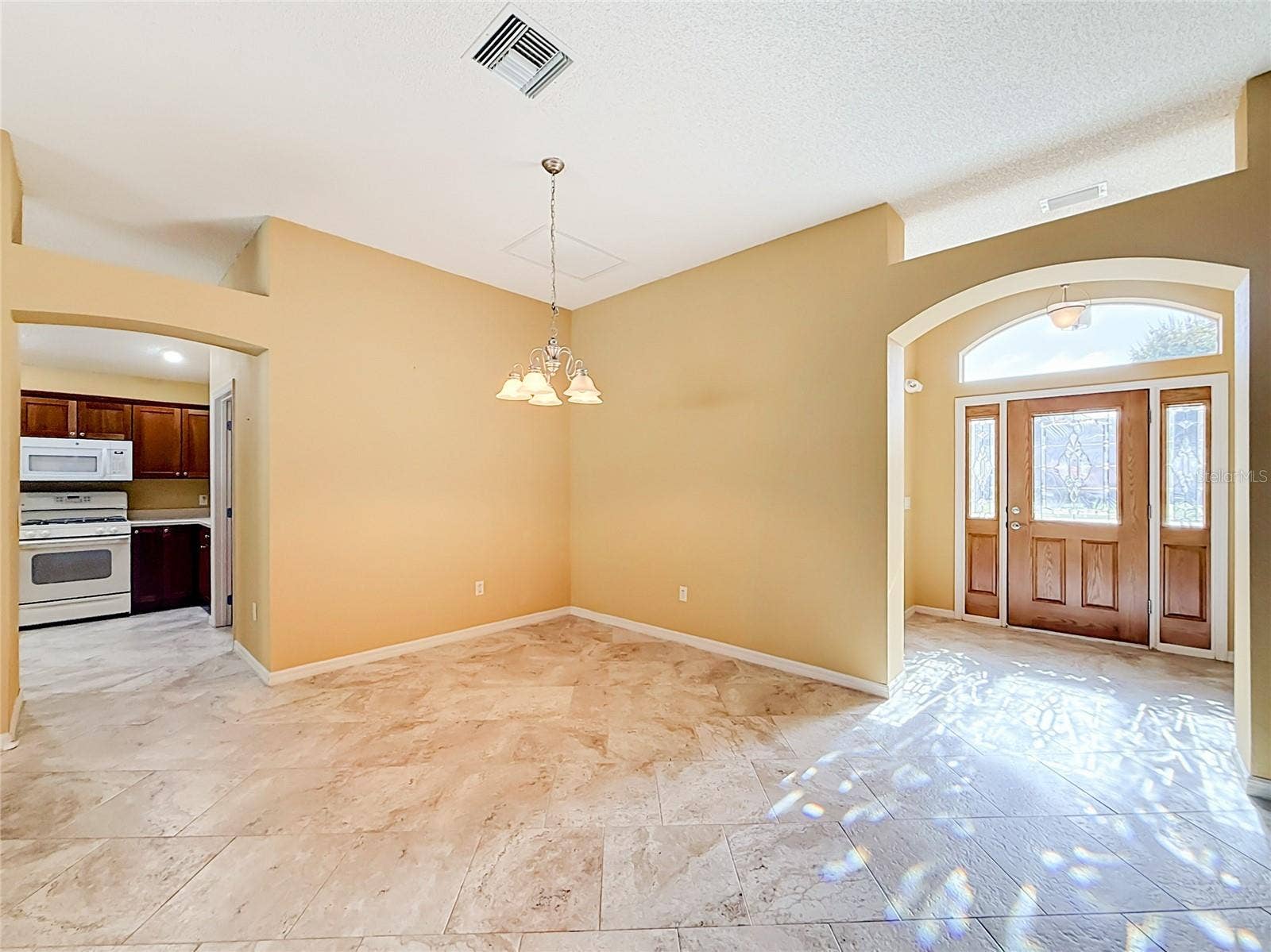 863 CASTLEBERRY CIRCLE, The Villages, FL 32162 863 CASTLEBERRY CIRCLE, The Villages, FL 32162