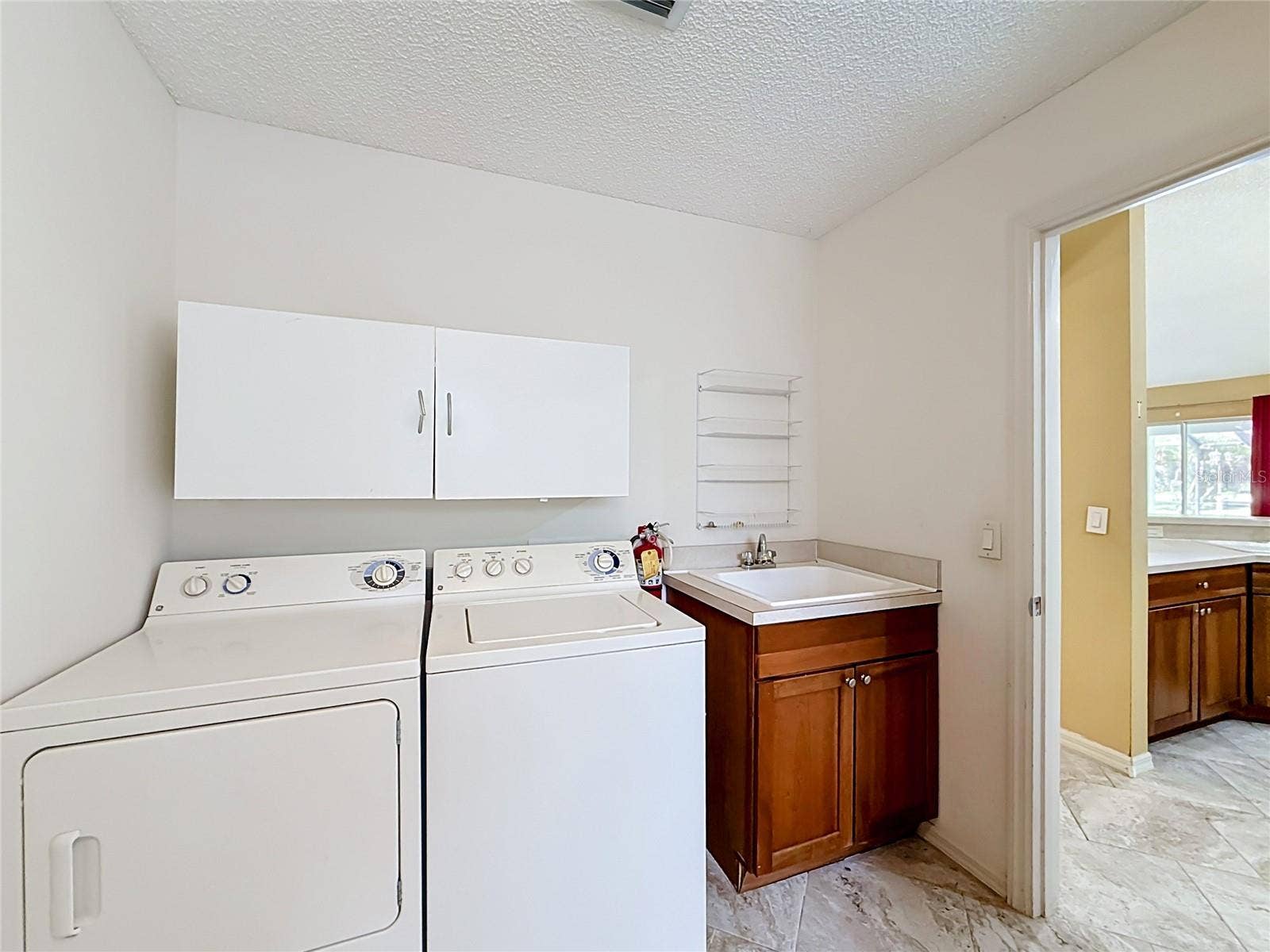 863 CASTLEBERRY CIRCLE, The Villages, FL 32162 863 CASTLEBERRY CIRCLE, The Villages, FL 32162