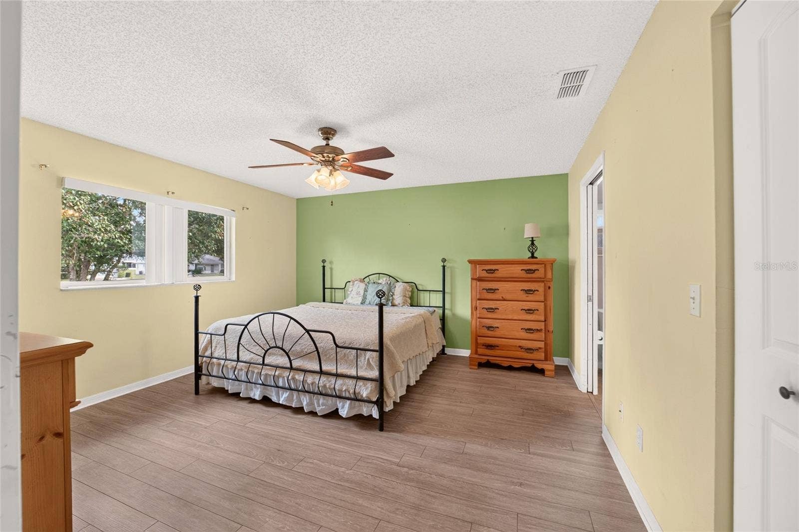 9681 SW 97TH PLACE, Ocala, FL 34481 9681 SW 97TH PLACE, Ocala, FL 34481
