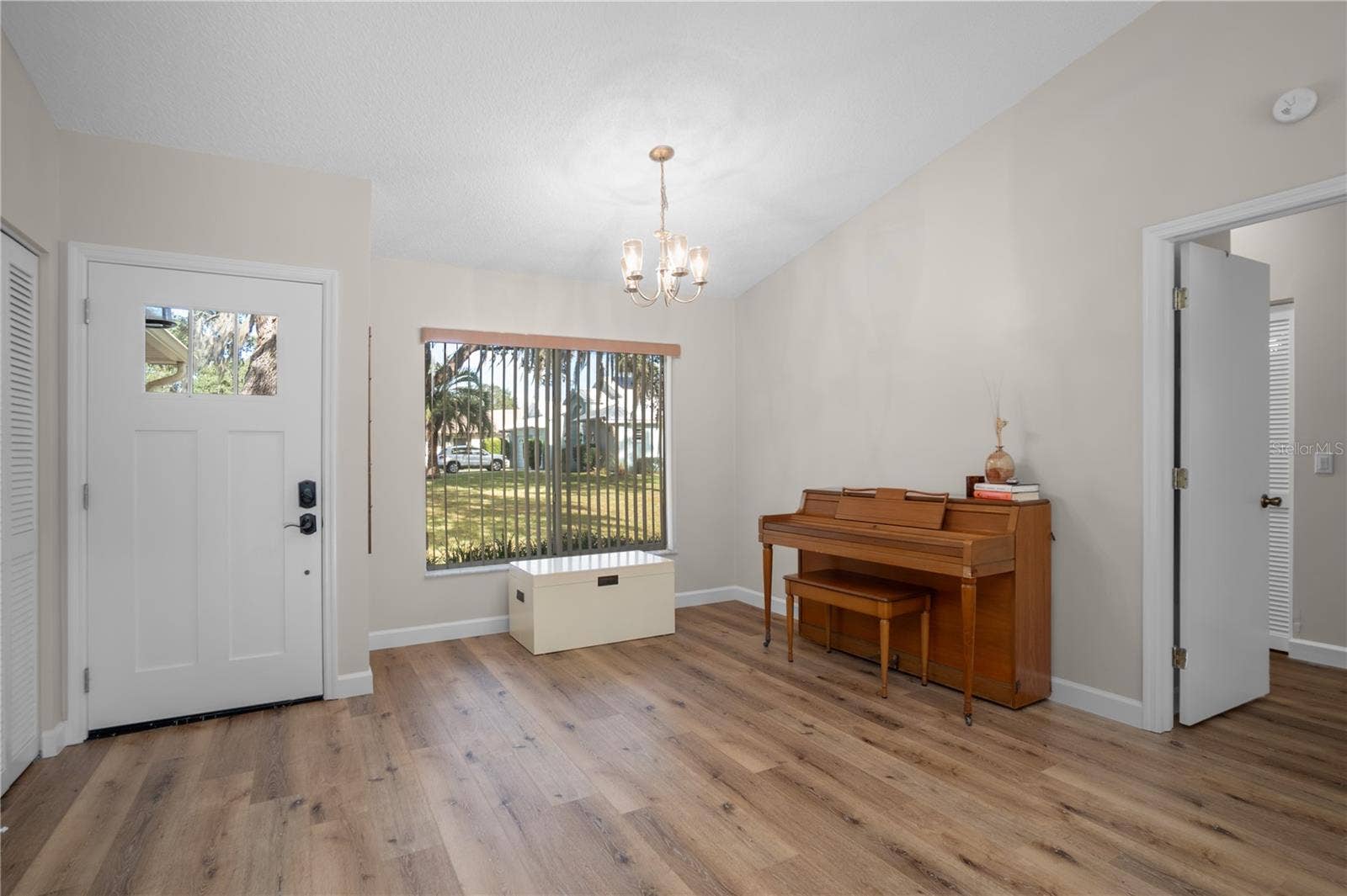 5054 W MAPLELEAF COURT, Lecanto, FL 34461 5054 W MAPLELEAF COURT, Lecanto, FL 34461
