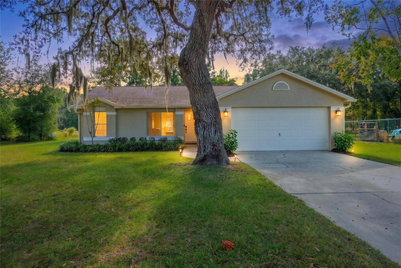 5054 W MAPLELEAF COURT, Lecanto, FL 34461 5054 W MAPLELEAF COURT, Lecanto, FL 34461