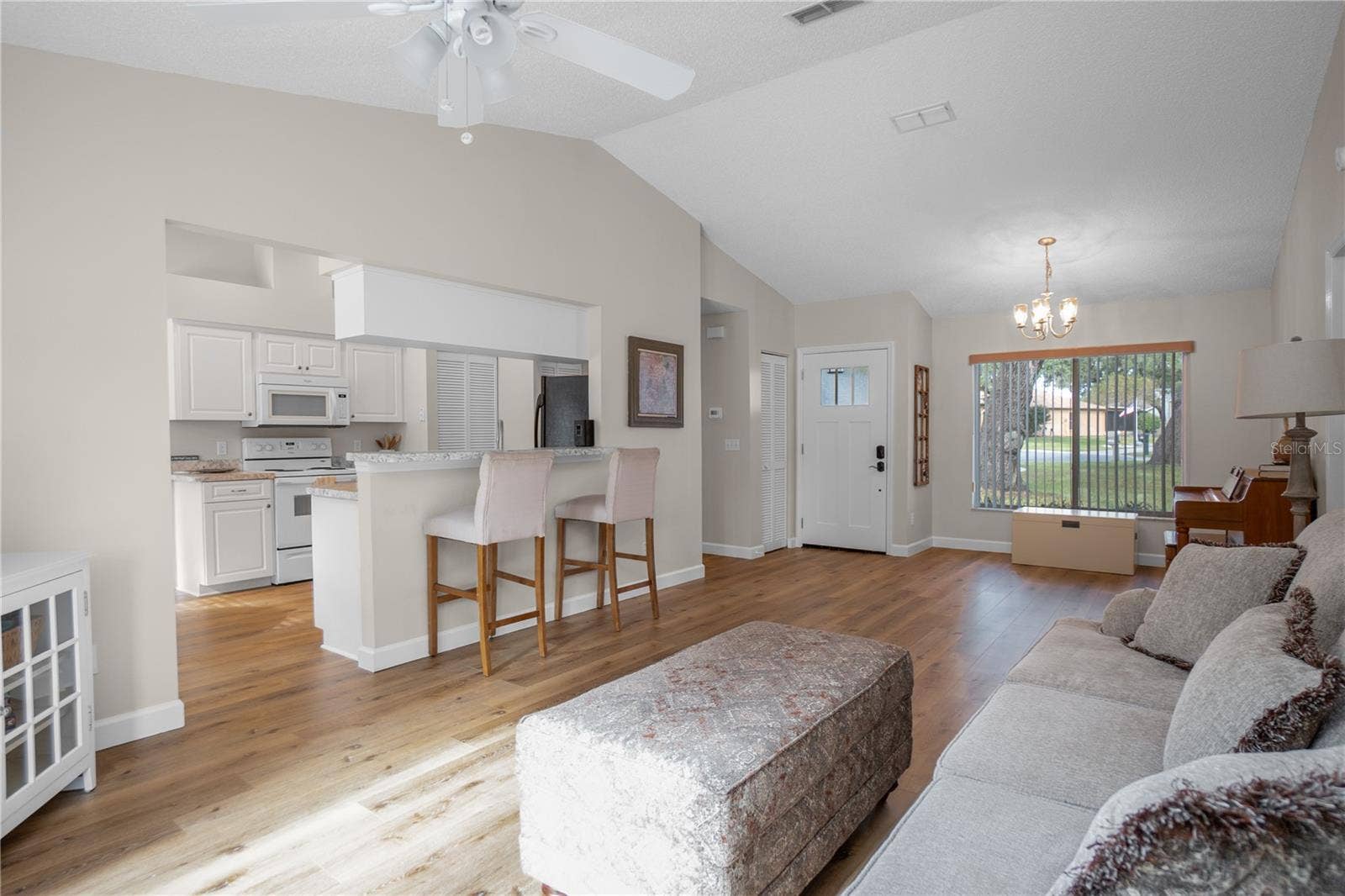 5054 W MAPLELEAF COURT, Lecanto, FL 34461 5054 W MAPLELEAF COURT, Lecanto, FL 34461