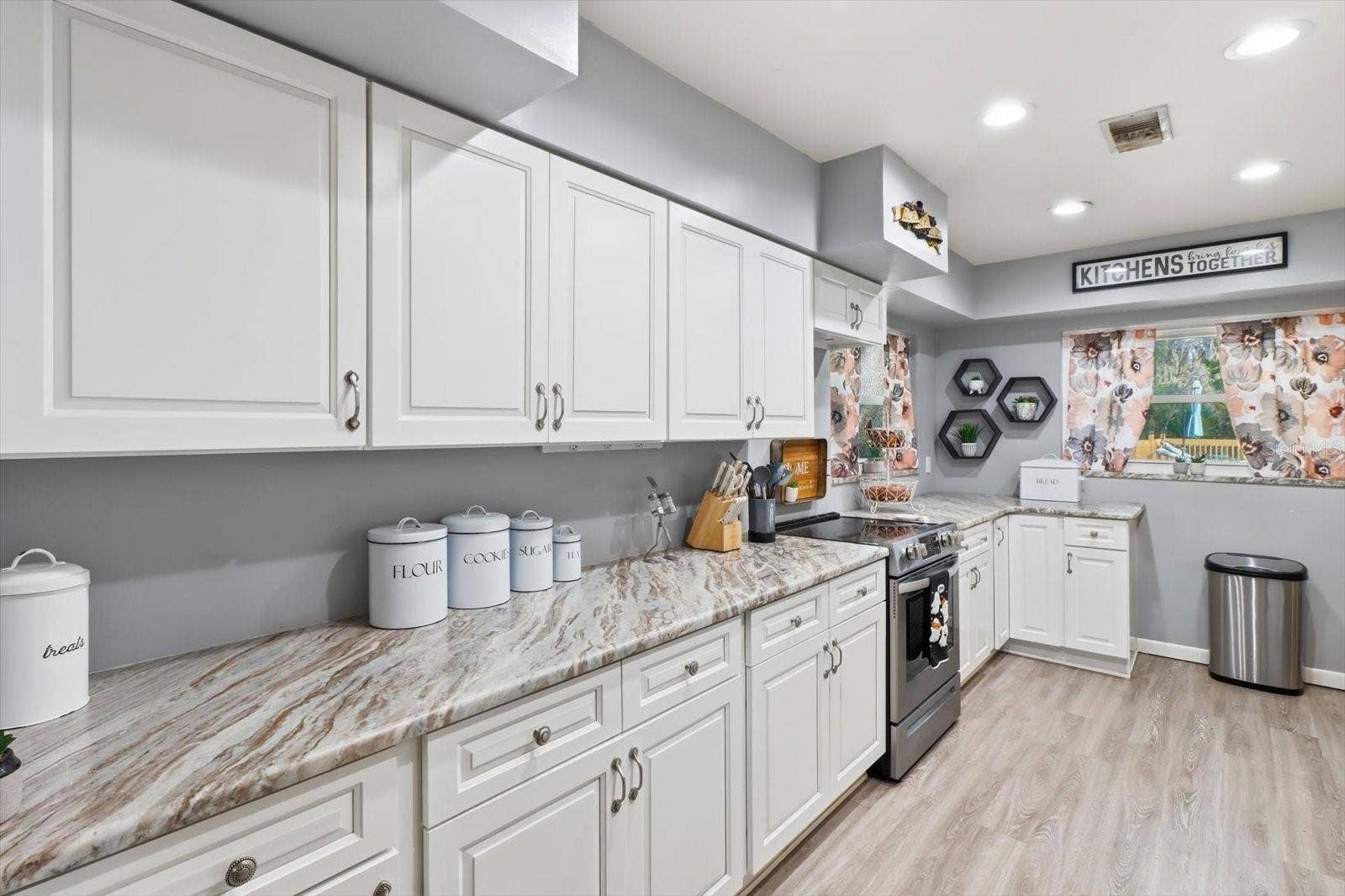 8701 E CRESCO LANE, Inverness, FL 34450 8701 E CRESCO LANE, Inverness, FL 34450