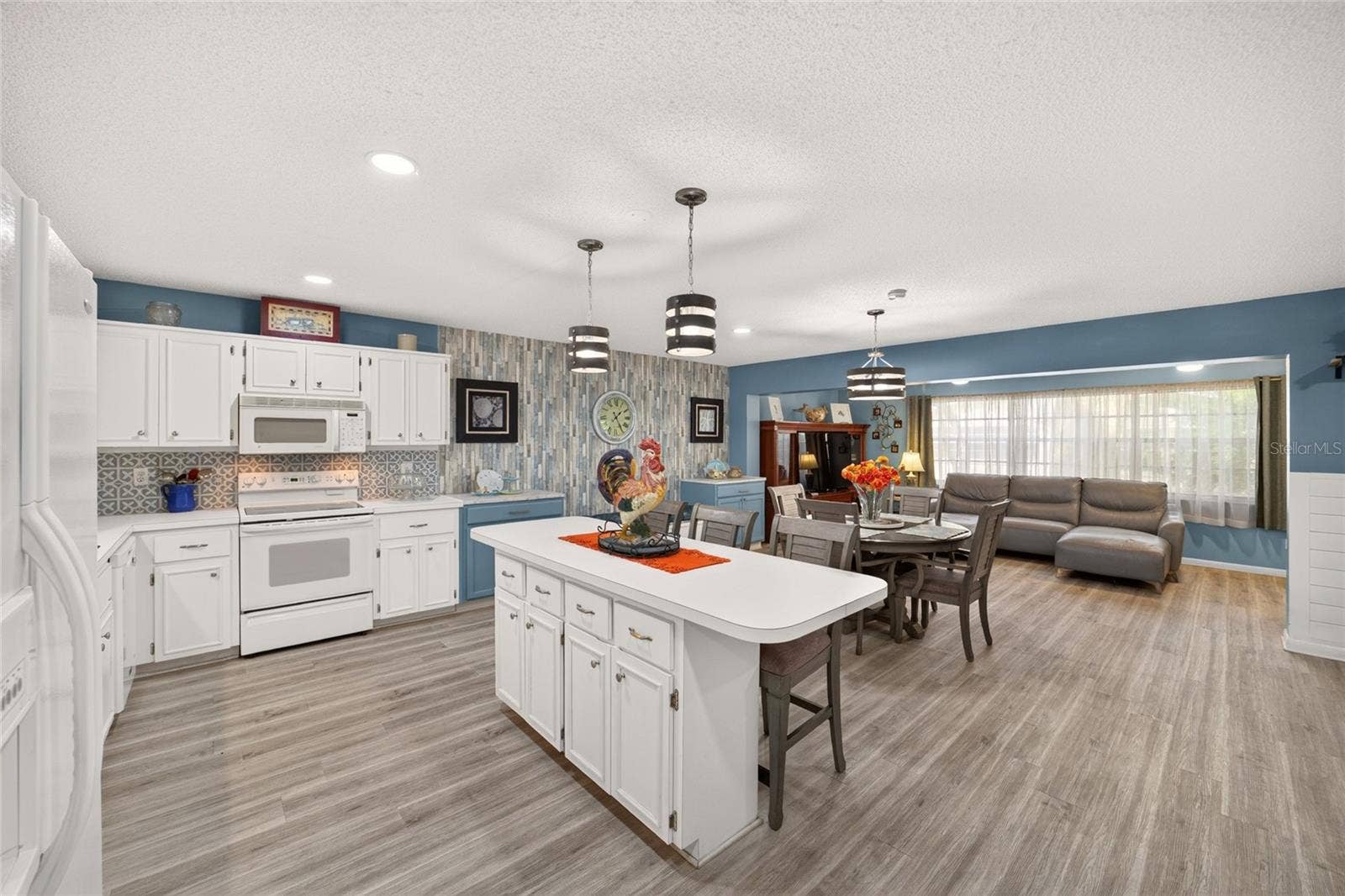 8711 SW 92ND PLACE, #D, Ocala, FL 34481 8711 SW 92ND PLACE, #D, Ocala, FL 34481