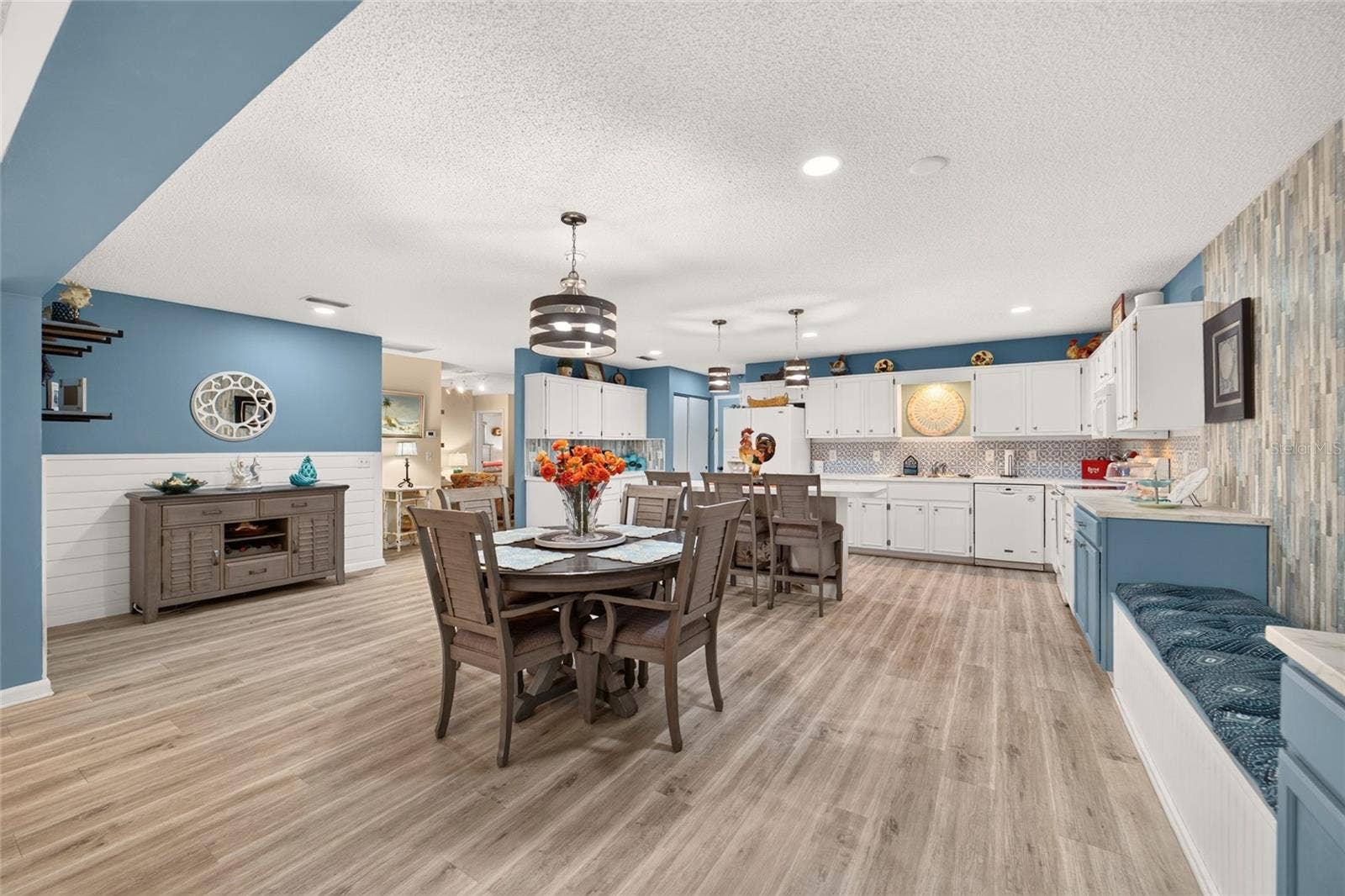 8711 SW 92ND PLACE, #D, Ocala, FL 34481 8711 SW 92ND PLACE, #D, Ocala, FL 34481