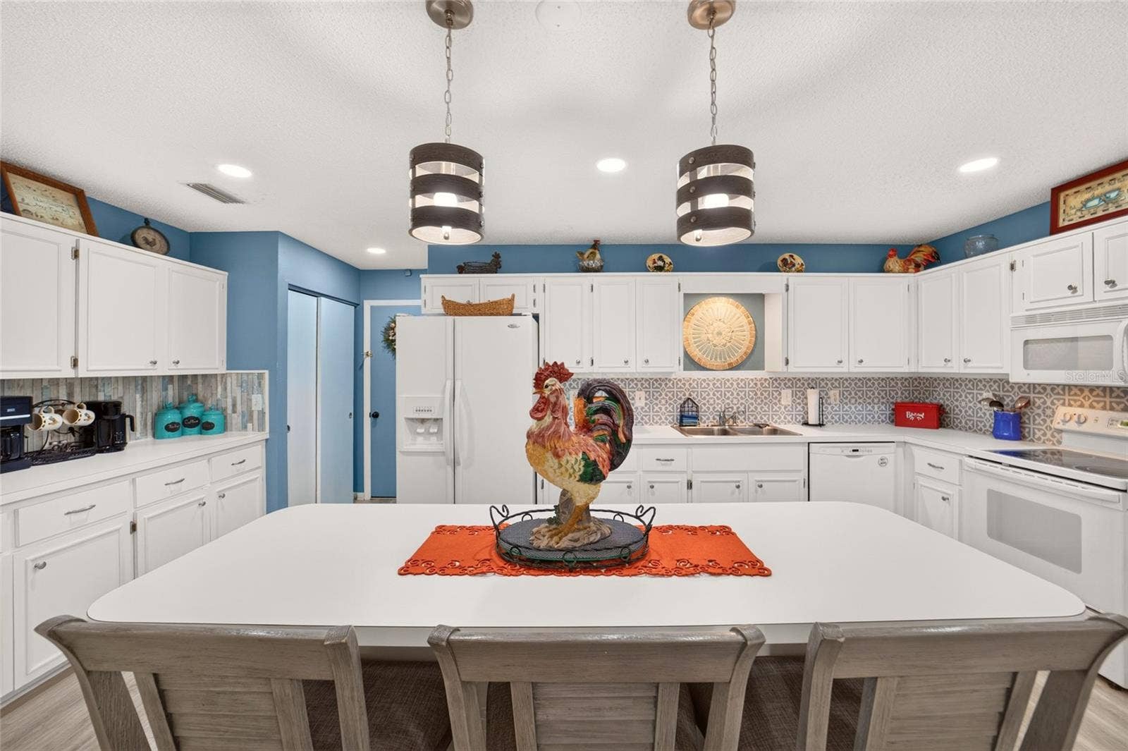 8711 SW 92ND PLACE, #D, Ocala, FL 34481 8711 SW 92ND PLACE, #D, Ocala, FL 34481