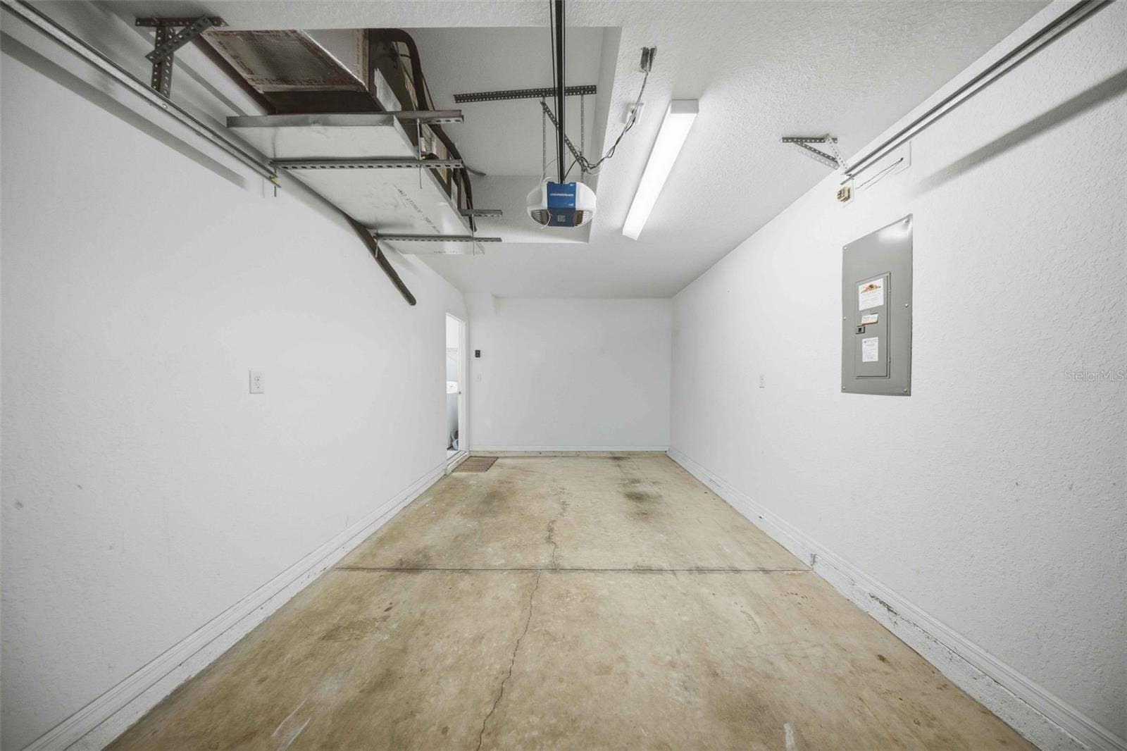 5931 NW 62ND PLACE, Ocala, FL 34482 Garage