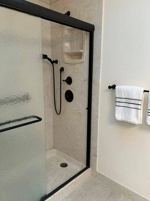 7198 SW 113TH LOOP, Ocala, FL 34476 Walk-in Shower